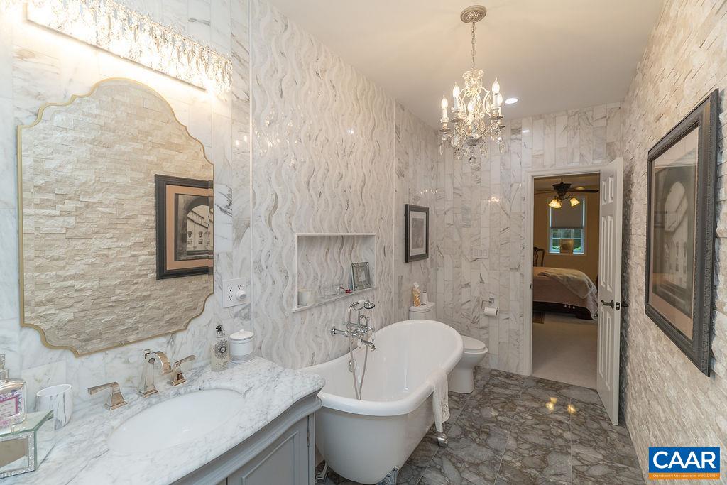 5105 BLENHEIM RD, CHARLOTTESVILLE, Virginia 22902, 5 Bedrooms Bedrooms, ,4 BathroomsBathrooms,Residential,Blenheim Farm,5105 BLENHEIM RD,680705 MLS # 680705