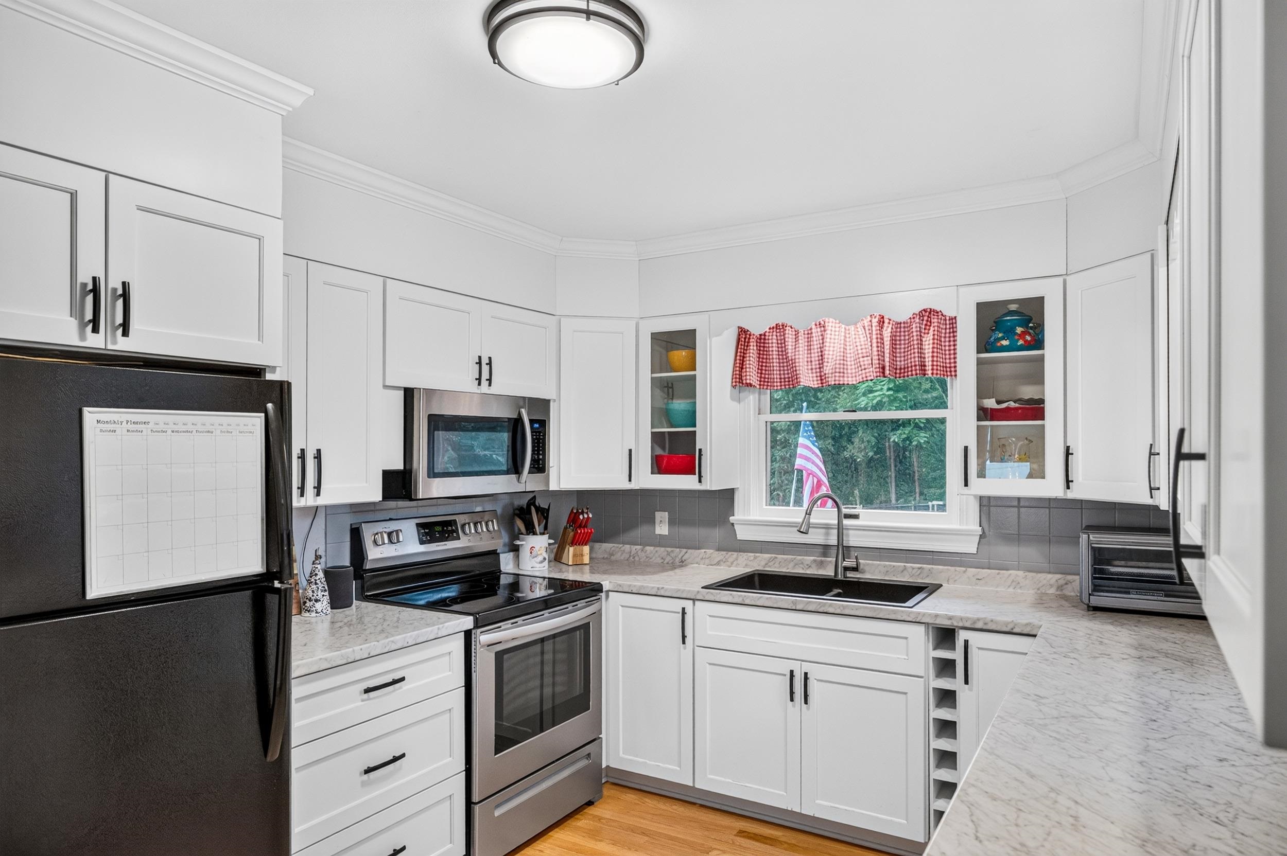 609 W BANK ST, BRIDGEWATER, Virginia 22812, 3 Bedrooms Bedrooms, ,1 BathroomBathrooms,Residential,609 W BANK ST,680707 MLS # 680707