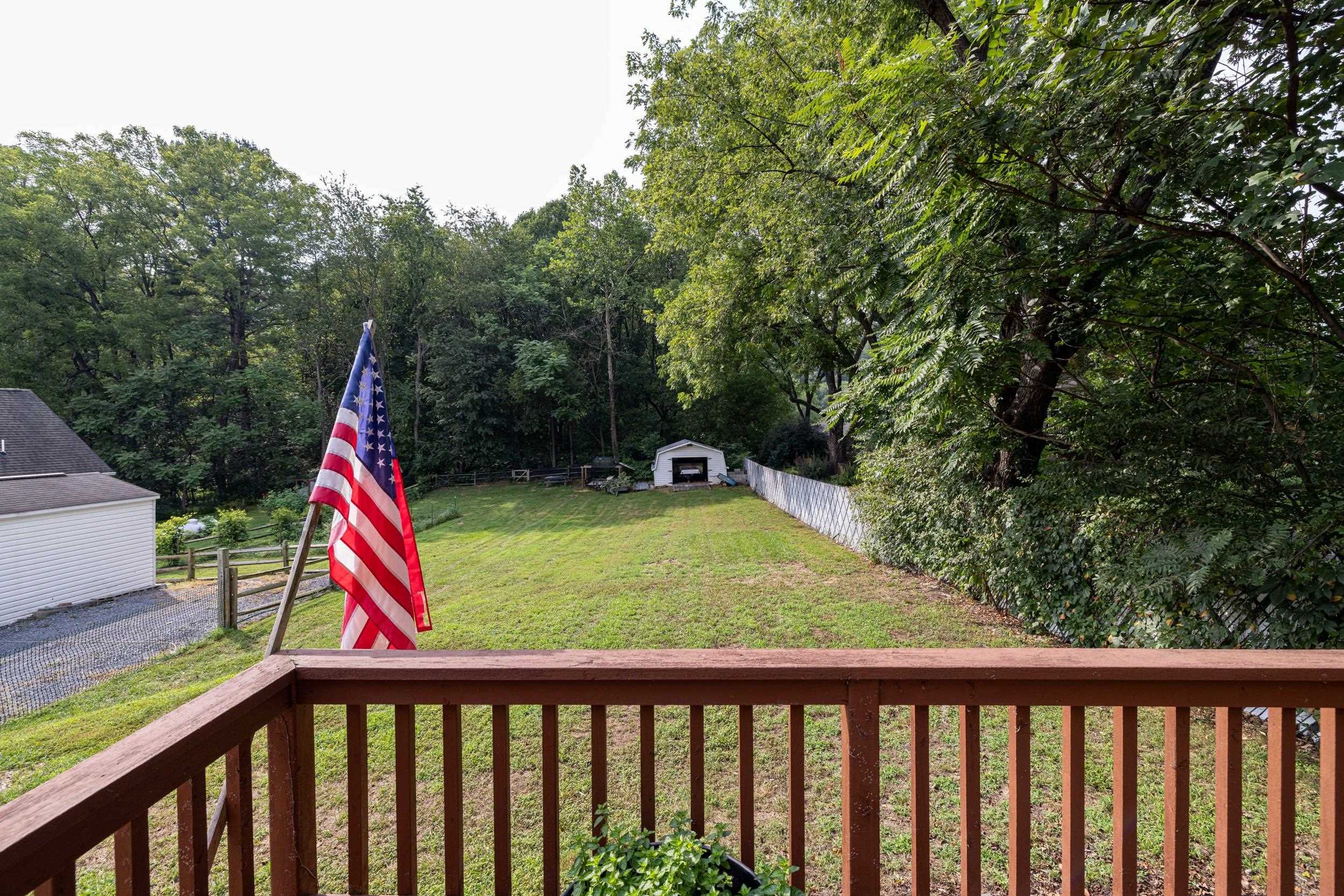 609 W BANK ST, BRIDGEWATER, Virginia 22812, 3 Bedrooms Bedrooms, ,1 BathroomBathrooms,Residential,609 W BANK ST,680707 MLS # 680707