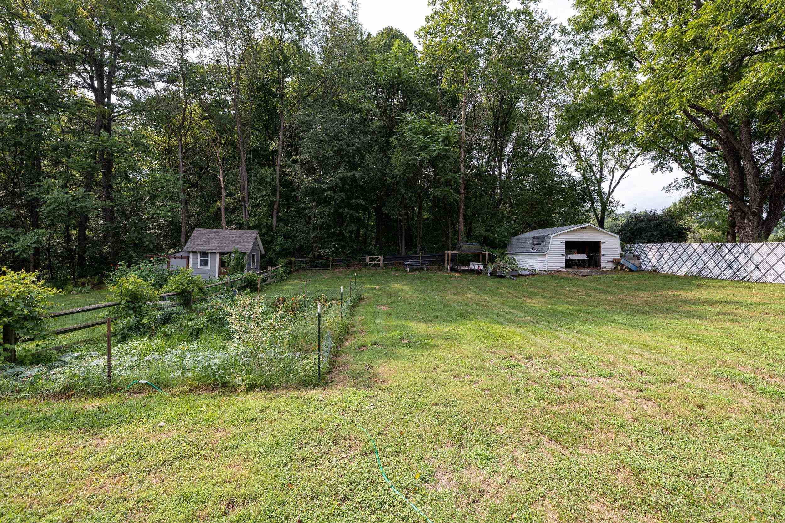 609 W BANK ST, BRIDGEWATER, Virginia 22812, 3 Bedrooms Bedrooms, ,1 BathroomBathrooms,Residential,609 W BANK ST,680707 MLS # 680707