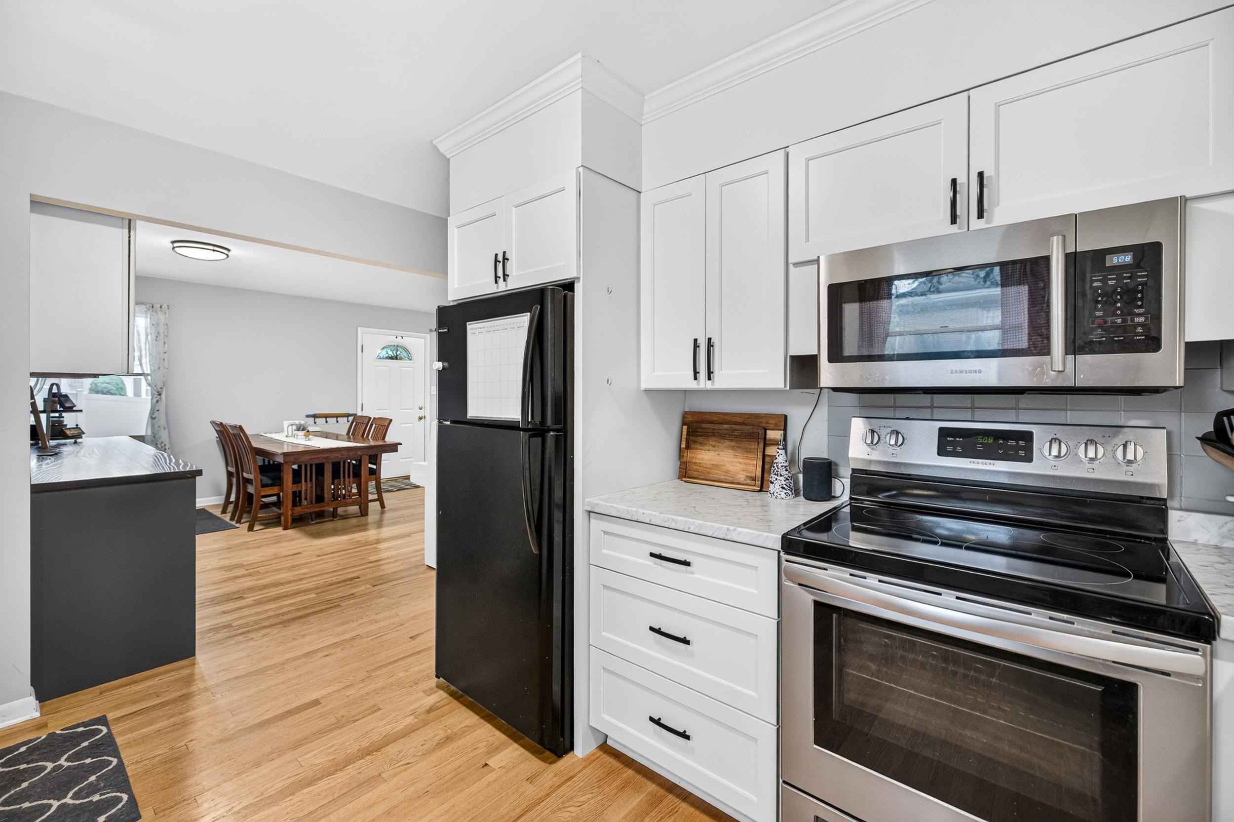 609 W BANK ST, BRIDGEWATER, Virginia 22812, 3 Bedrooms Bedrooms, ,1 BathroomBathrooms,Residential,609 W BANK ST,680707 MLS # 680707