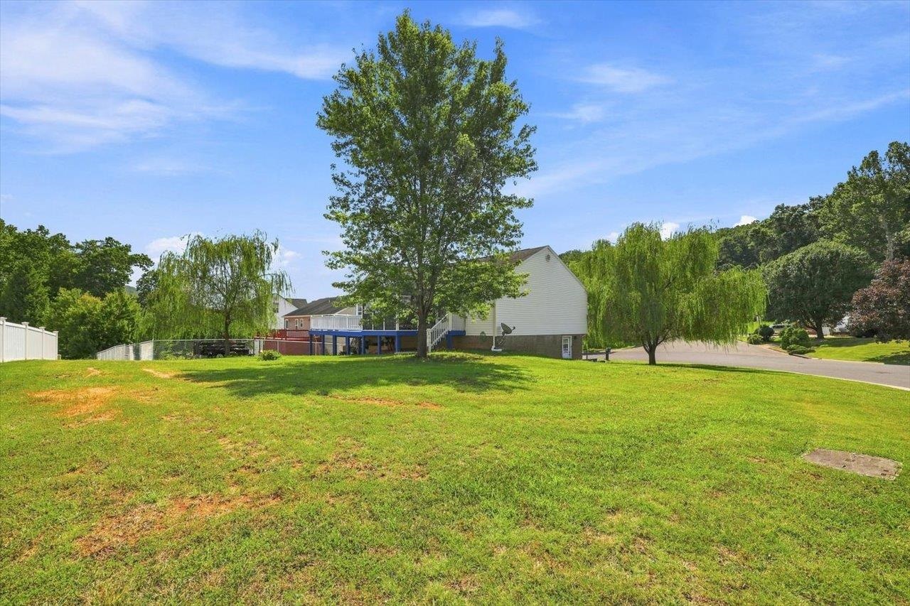 914 RITCHIE BLVD, STAUNTON, Virginia 24401, 4 Bedrooms Bedrooms, ,3 BathroomsBathrooms,Residential,914 RITCHIE BLVD,680708 MLS # 680708