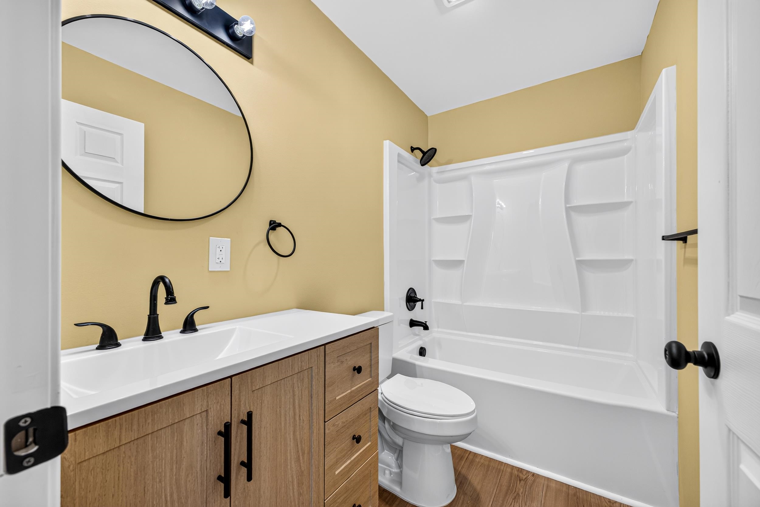 32 GREENFIELD RD, LURAY, Virginia 22835, 3 Bedrooms Bedrooms, ,2 BathroomsBathrooms,Residential,32 Greenfield Rd, Luray, VA 22835,32 GREENFIELD RD,680710 MLS # 680710 32 GREENFIELD RD, LURAY, Virginia 22835, 3 Bedrooms Bedrooms, ,2 BathroomsBathrooms,Residential,32 Greenfield Rd, Luray, VA 22835,32 GREENFIELD RD,680710 MLS # 680710