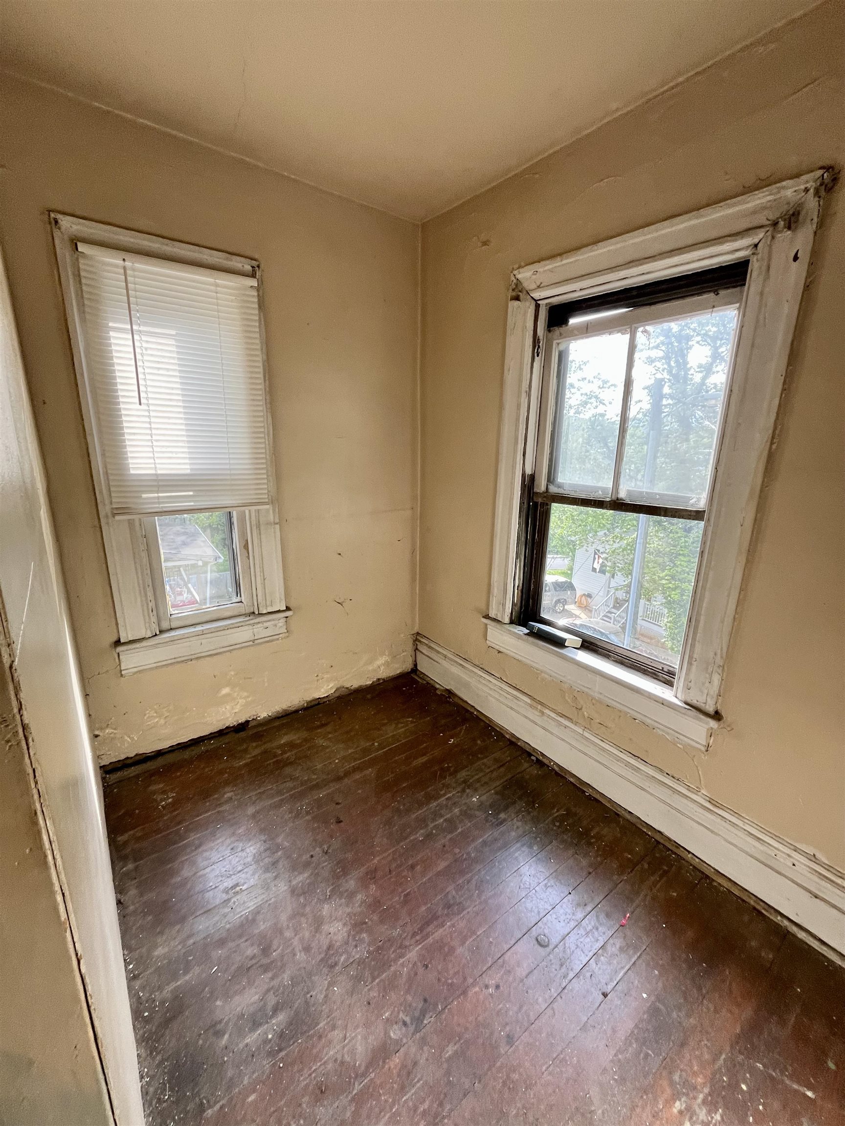 407 CARRUTHERS ST, LEXINGTON, Virginia 24450, 4 Bedrooms Bedrooms, ,1 BathroomBathrooms,Residential,407 CARRUTHERS ST,680711 MLS # 680711 407 CARRUTHERS ST, LEXINGTON, Virginia 24450, 4 Bedrooms Bedrooms, ,1 BathroomBathrooms,Residential,407 CARRUTHERS ST,680711 MLS # 680711
