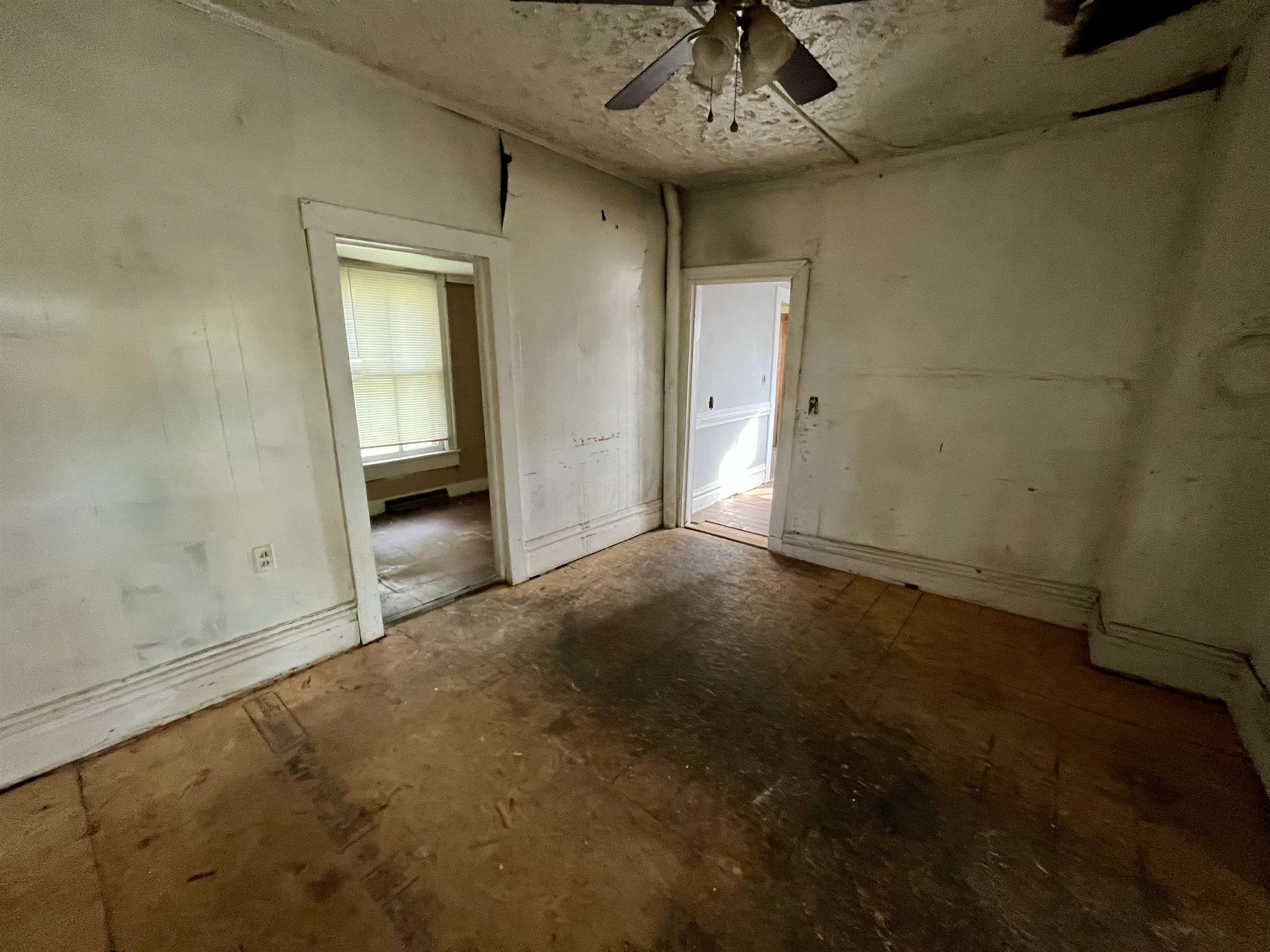 407 CARRUTHERS ST, LEXINGTON, Virginia 24450, 4 Bedrooms Bedrooms, ,1 BathroomBathrooms,Residential,407 CARRUTHERS ST,680711 MLS # 680711 407 CARRUTHERS ST, LEXINGTON, Virginia 24450, 4 Bedrooms Bedrooms, ,1 BathroomBathrooms,Residential,407 CARRUTHERS ST,680711 MLS # 680711