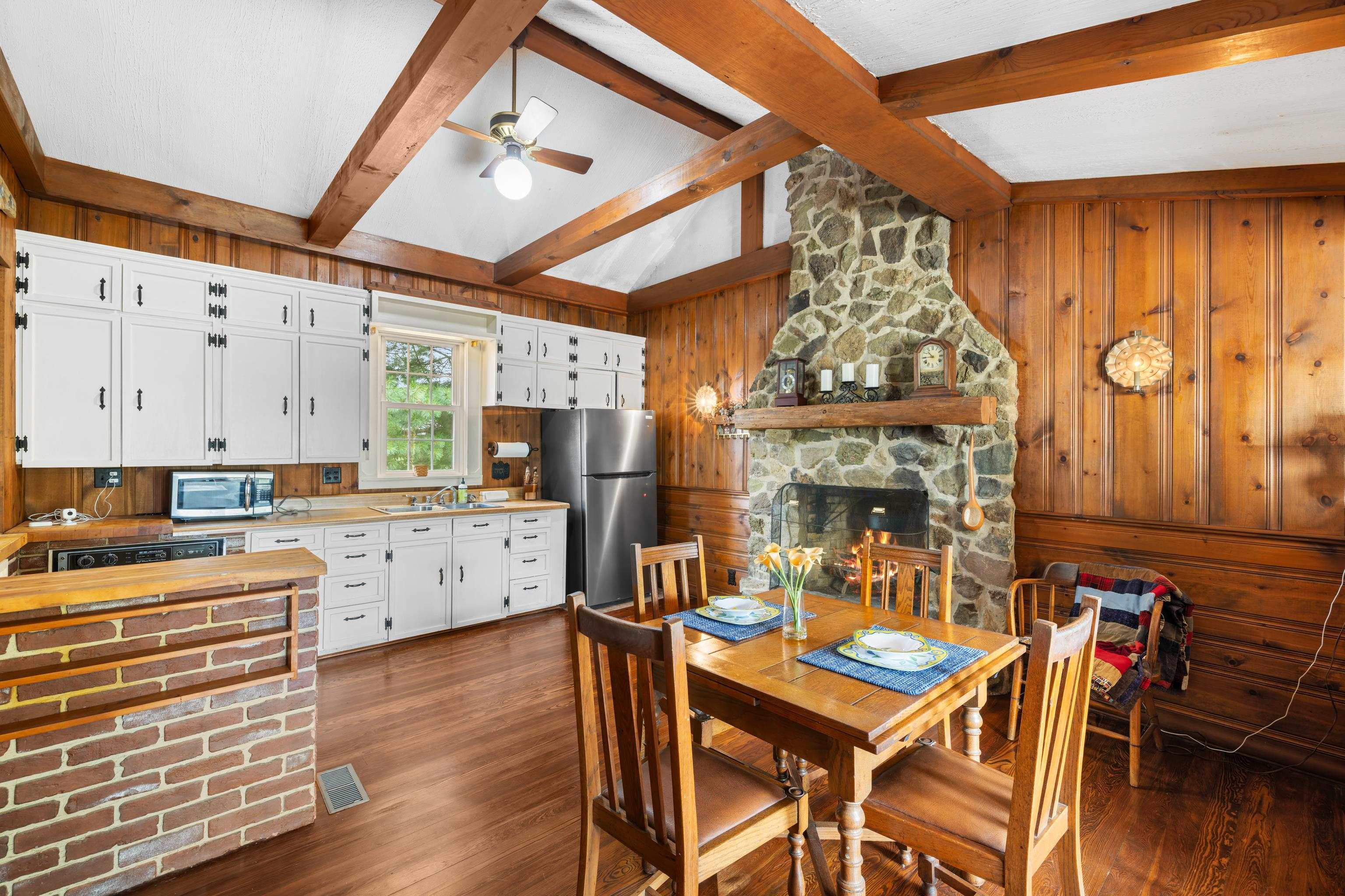 223 COLD SPRING RD, STUARTS DRAFT, Virginia 24477, 2 Bedrooms Bedrooms, ,1 BathroomBathrooms,Residential,Treasure Island,223 COLD SPRING RD,680715 MLS # 680715