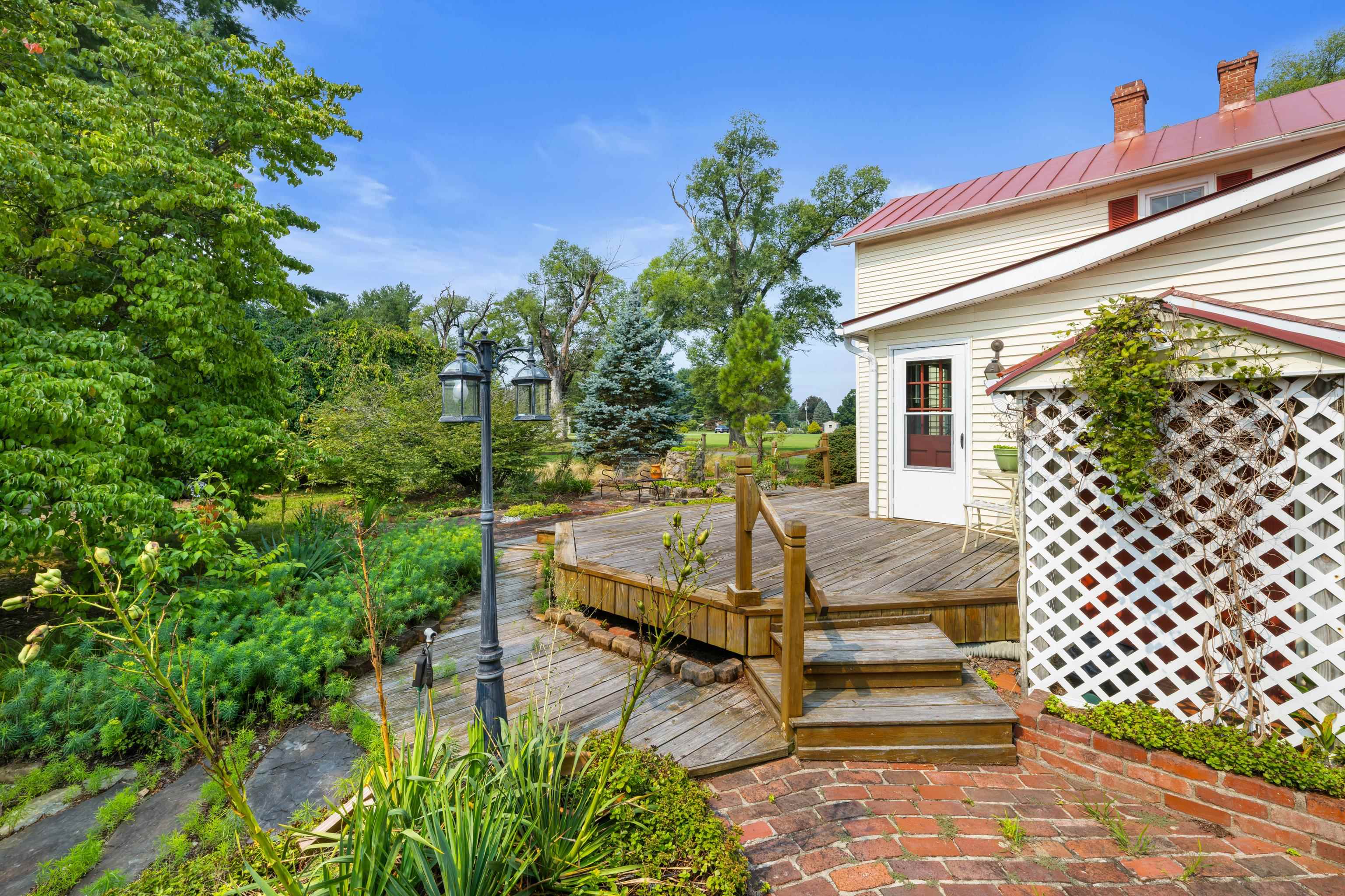 223 COLD SPRING RD, STUARTS DRAFT, Virginia 24477, 2 Bedrooms Bedrooms, ,1 BathroomBathrooms,Residential,Treasure Island,223 COLD SPRING RD,680715 MLS # 680715