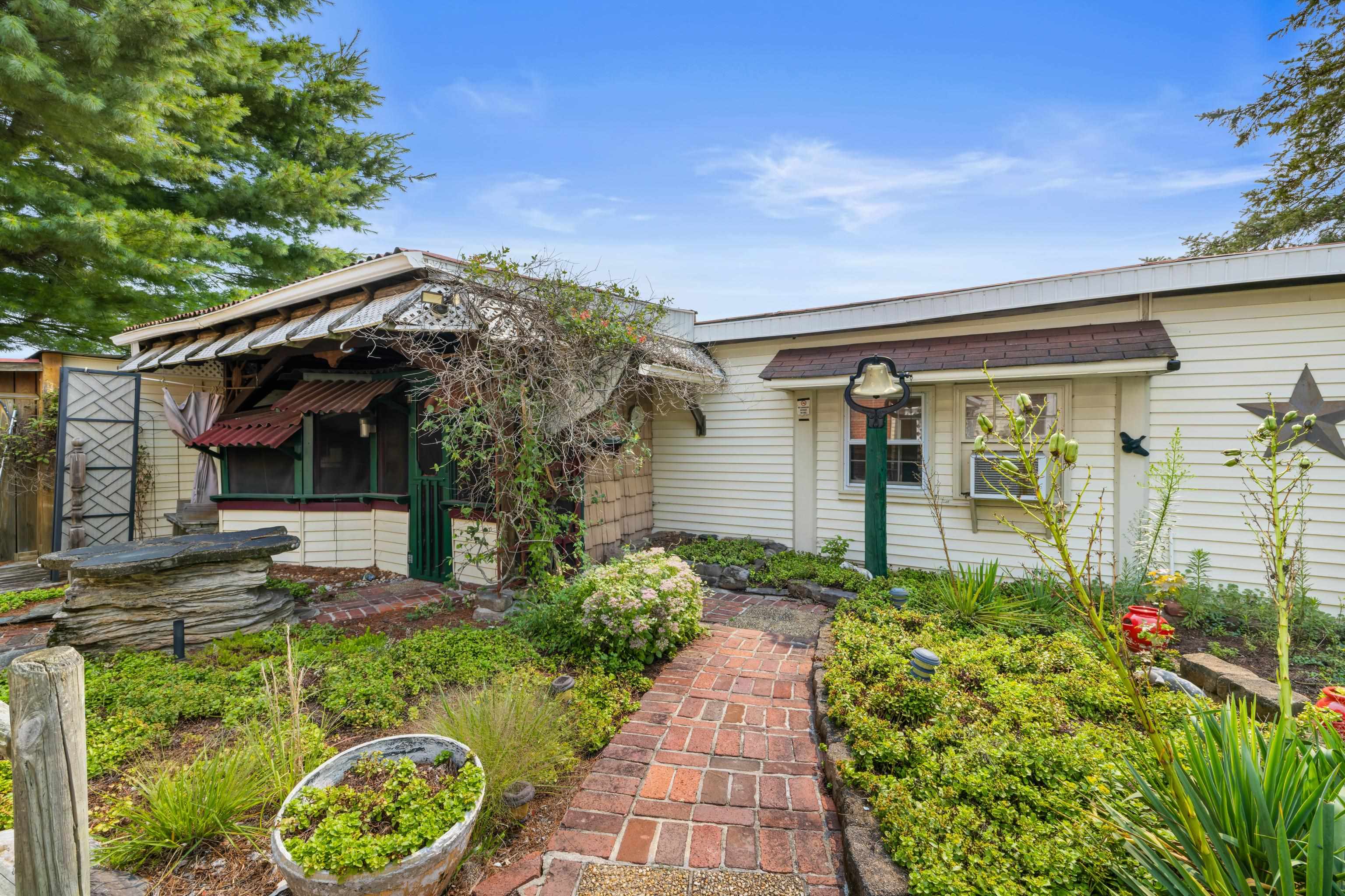 223 COLD SPRING RD, STUARTS DRAFT, Virginia 24477, 2 Bedrooms Bedrooms, ,1 BathroomBathrooms,Residential,Treasure Island,223 COLD SPRING RD,680715 MLS # 680715