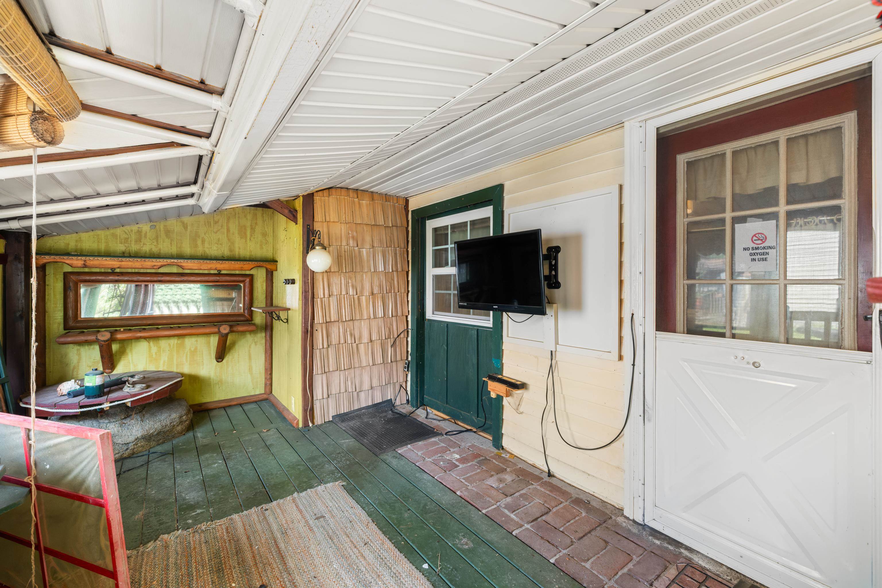 223 COLD SPRING RD, STUARTS DRAFT, Virginia 24477, 2 Bedrooms Bedrooms, ,1 BathroomBathrooms,Residential,Treasure Island,223 COLD SPRING RD,680715 MLS # 680715