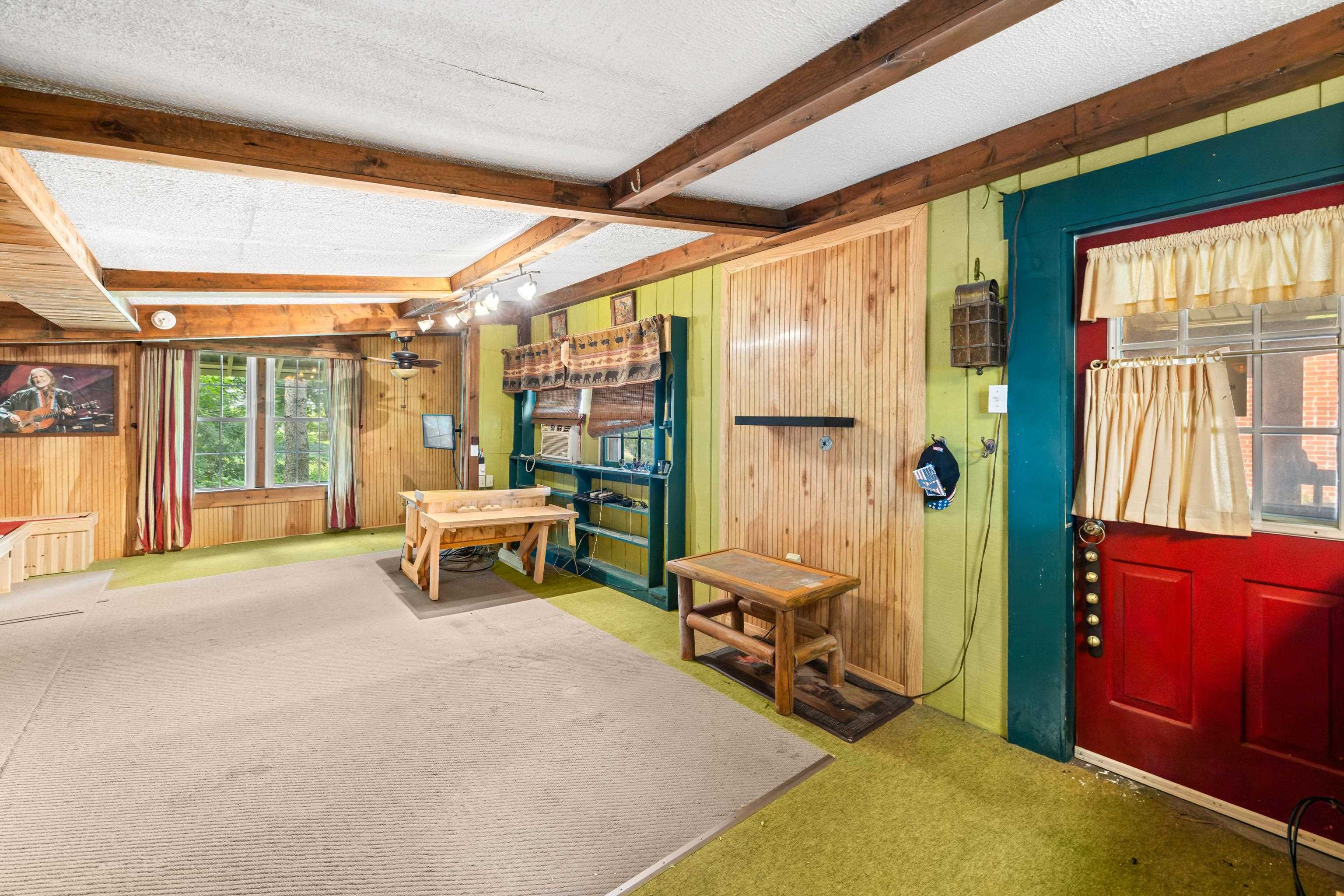223 COLD SPRING RD, STUARTS DRAFT, Virginia 24477, 2 Bedrooms Bedrooms, ,1 BathroomBathrooms,Residential,Treasure Island,223 COLD SPRING RD,680715 MLS # 680715