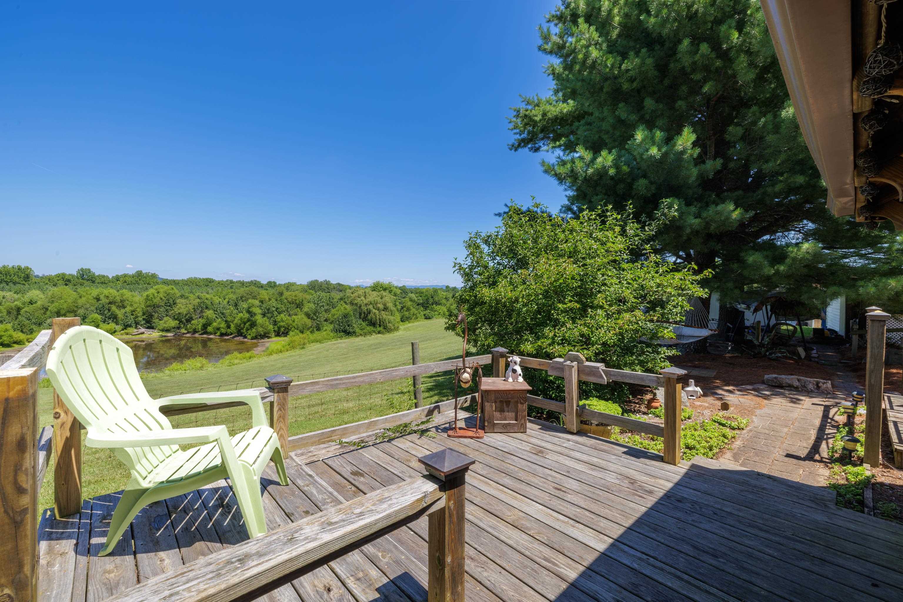 223 COLD SPRING RD, STUARTS DRAFT, Virginia 24477, 2 Bedrooms Bedrooms, ,1 BathroomBathrooms,Residential,Treasure Island,223 COLD SPRING RD,680715 MLS # 680715