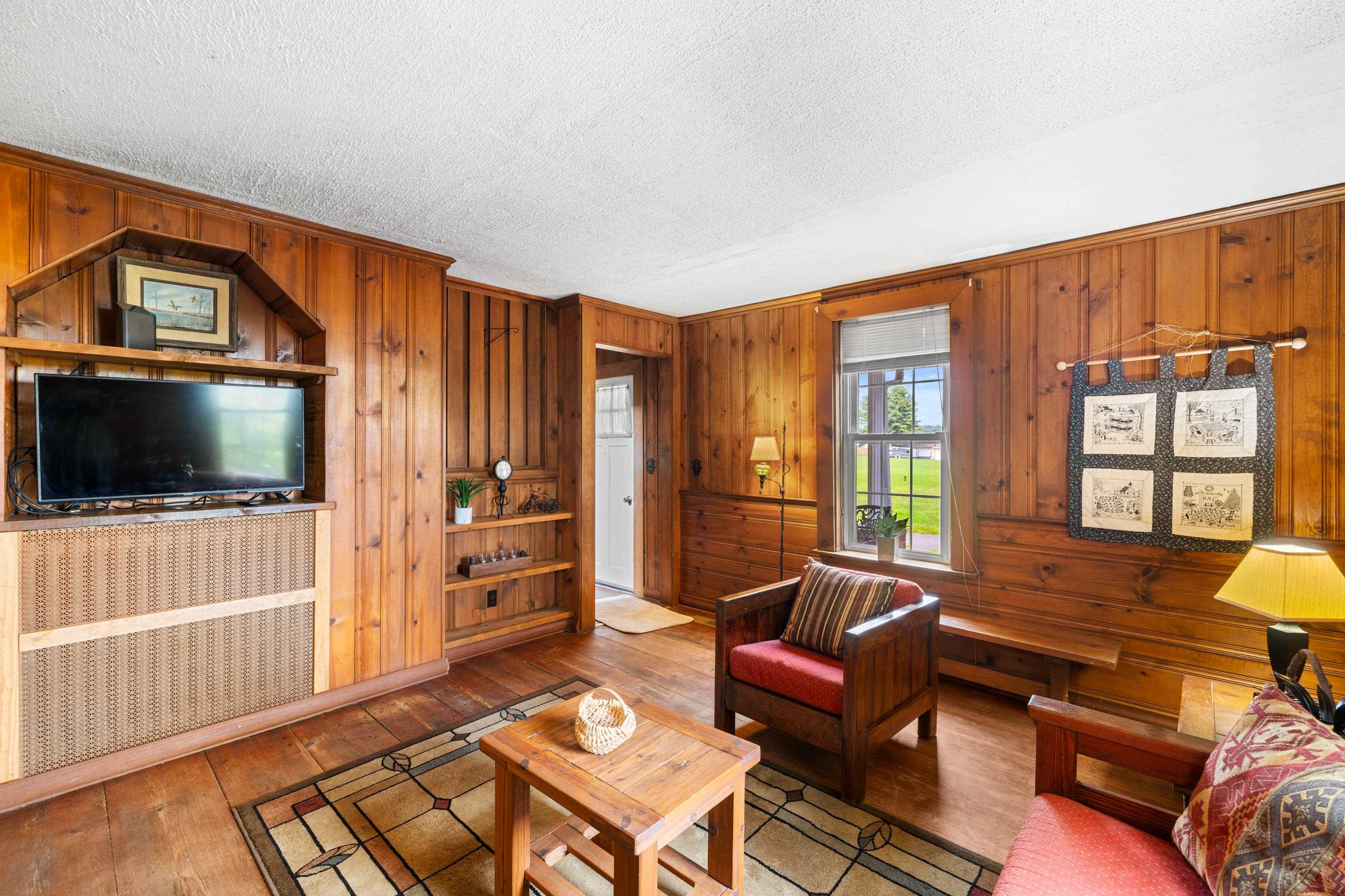 223 COLD SPRING RD, STUARTS DRAFT, Virginia 24477, 2 Bedrooms Bedrooms, ,1 BathroomBathrooms,Residential,Treasure Island,223 COLD SPRING RD,680715 MLS # 680715