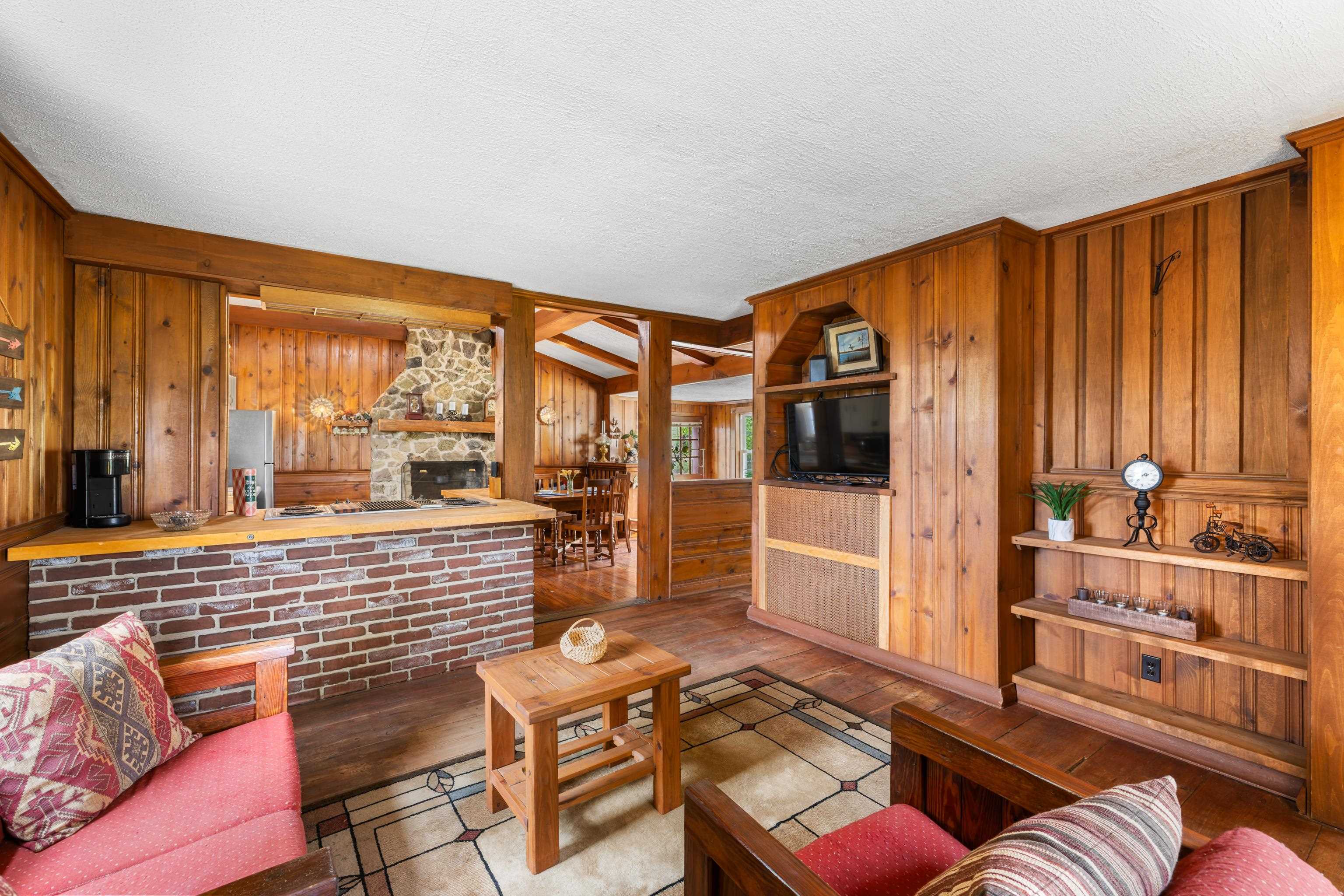 223 COLD SPRING RD, STUARTS DRAFT, Virginia 24477, 2 Bedrooms Bedrooms, ,1 BathroomBathrooms,Residential,Treasure Island,223 COLD SPRING RD,680715 MLS # 680715
