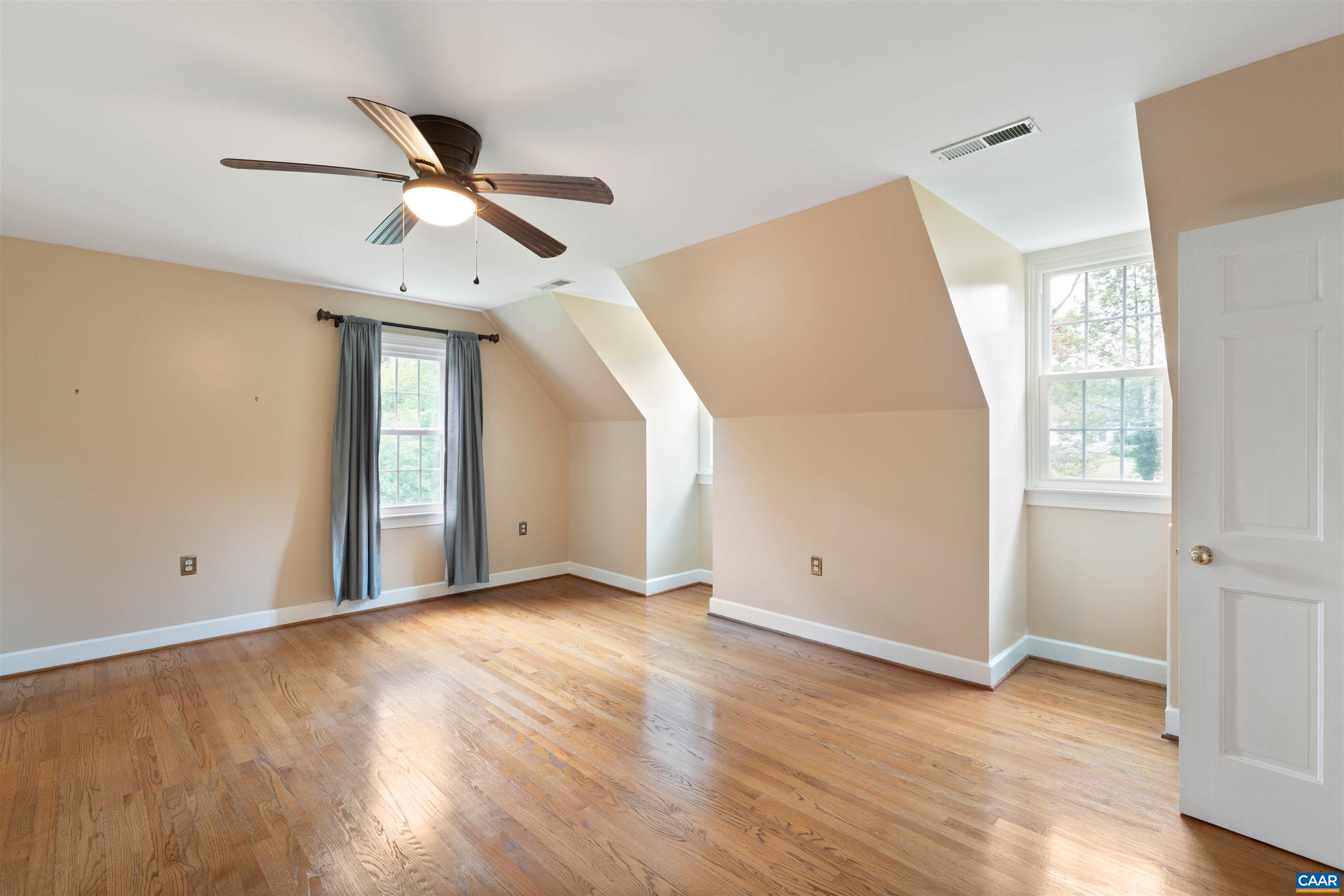 10459 LITTLE SKYLINE DR, ORANGE, Virginia 22960, 3 Bedrooms Bedrooms, ,3 BathroomsBathrooms,Residential,10459 LITTLE SKYLINE DR,680717 MLS # 680717 10459 LITTLE SKYLINE DR, ORANGE, Virginia 22960, 3 Bedrooms Bedrooms, ,3 BathroomsBathrooms,Residential,10459 LITTLE SKYLINE DR,680717 MLS # 680717