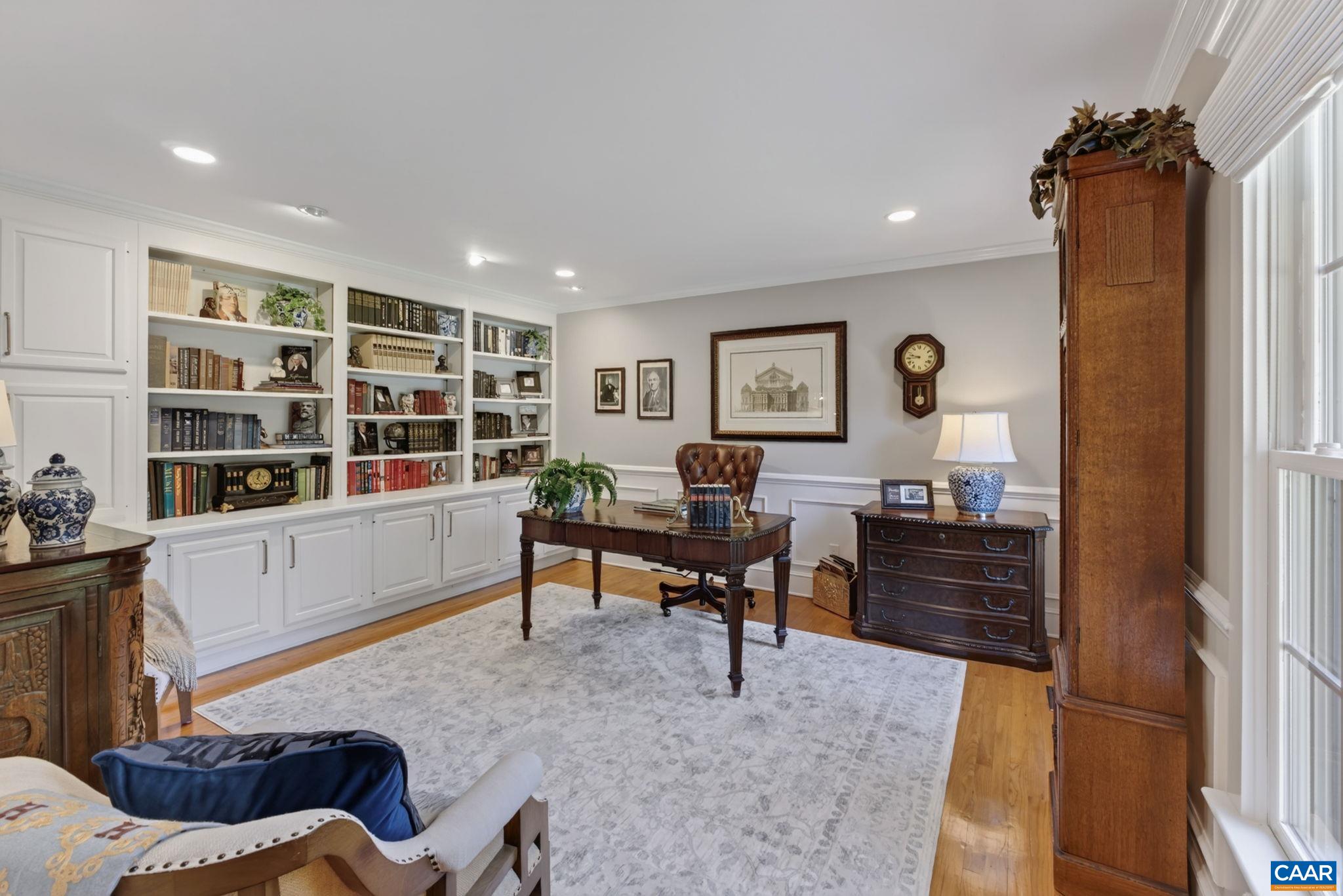 155 IVY RIDGE RD, CHARLOTTESVILLE, Virginia 22901, 5 Bedrooms Bedrooms, ,3 BathroomsBathrooms,Residential,155 IVY RIDGE RD,680719 MLS # 680719