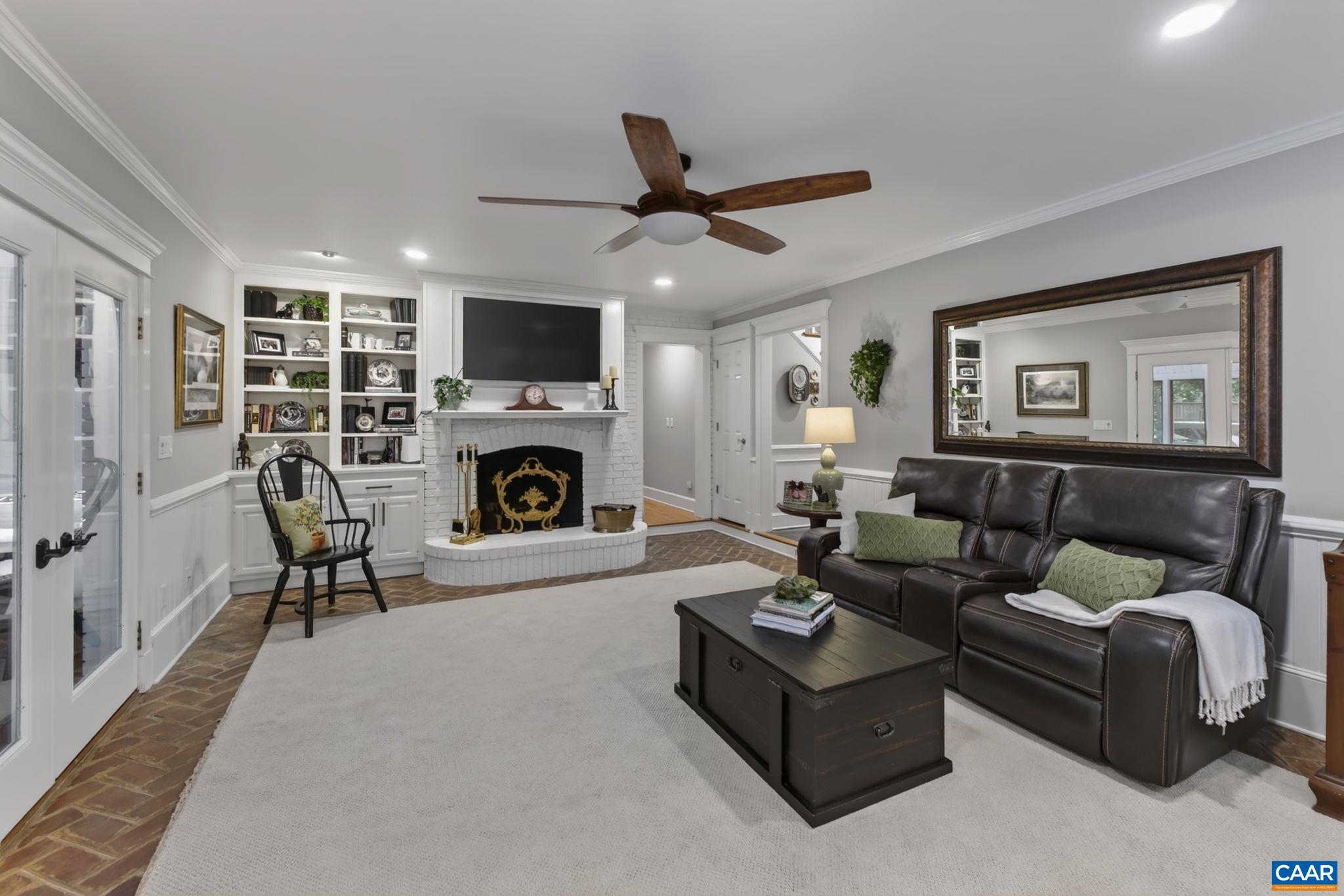 155 IVY RIDGE RD, CHARLOTTESVILLE, Virginia 22901, 5 Bedrooms Bedrooms, ,3 BathroomsBathrooms,Residential,155 IVY RIDGE RD,680719 MLS # 680719