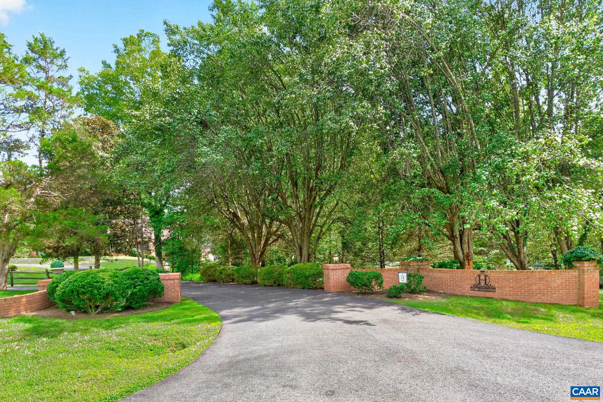 155 IVY RIDGE RD, CHARLOTTESVILLE, Virginia 22901, 5 Bedrooms Bedrooms, ,3 BathroomsBathrooms,Residential,155 IVY RIDGE RD,680719 MLS # 680719