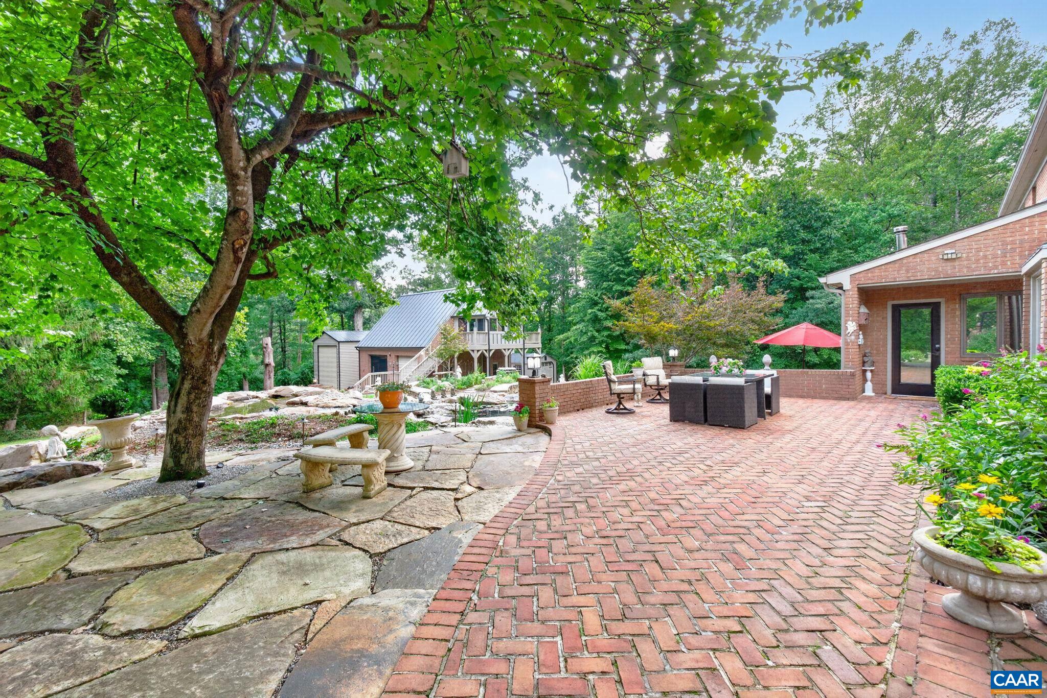 155 IVY RIDGE RD, CHARLOTTESVILLE, Virginia 22901, 5 Bedrooms Bedrooms, ,3 BathroomsBathrooms,Residential,155 IVY RIDGE RD,680719 MLS # 680719