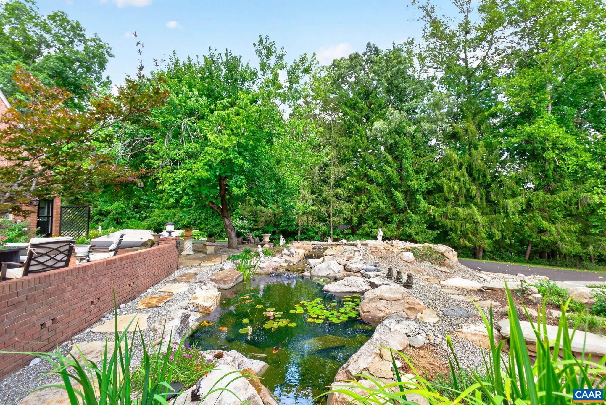 155 IVY RIDGE RD, CHARLOTTESVILLE, Virginia 22901, 5 Bedrooms Bedrooms, ,3 BathroomsBathrooms,Residential,155 IVY RIDGE RD,680719 MLS # 680719