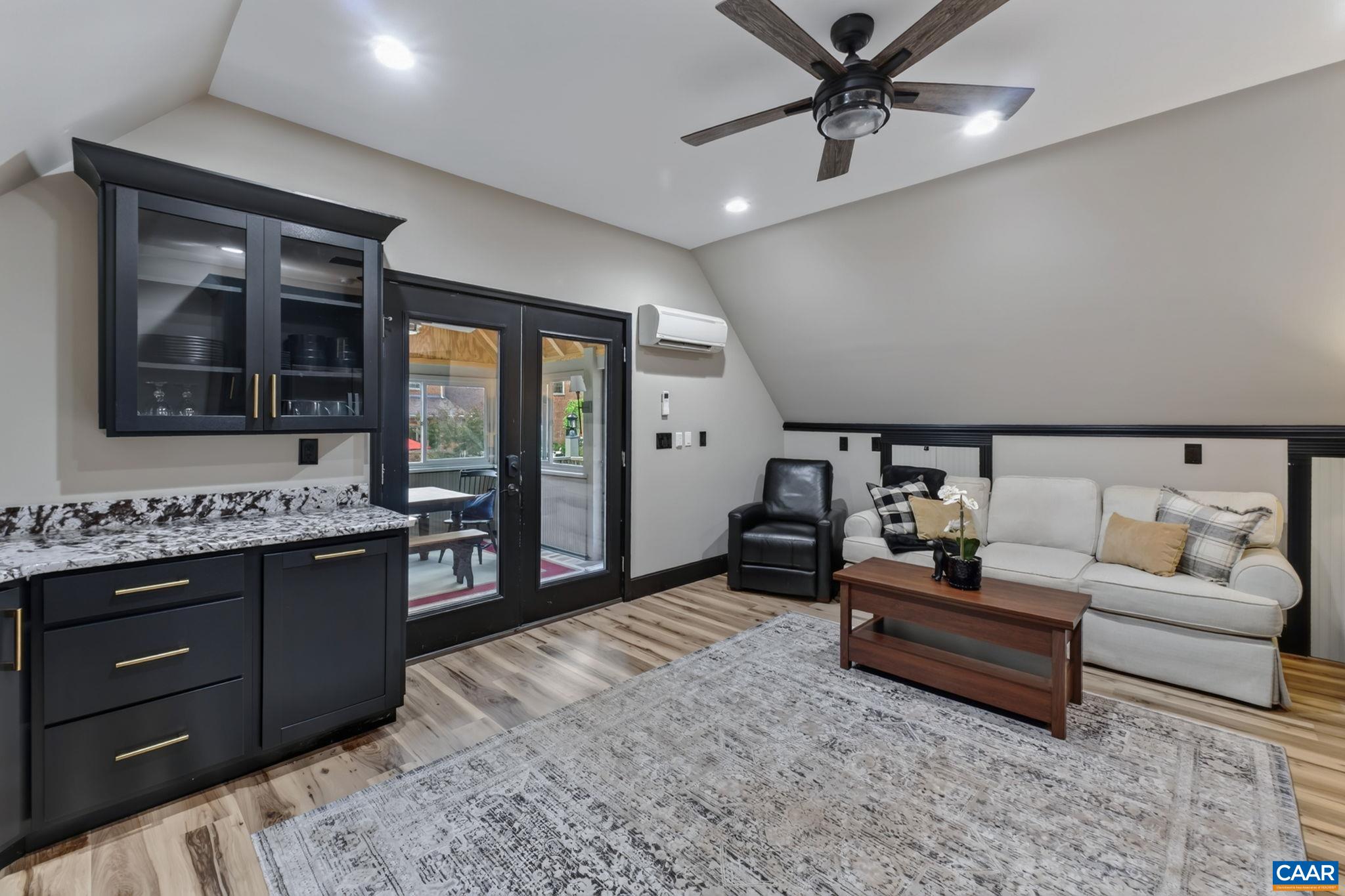 155 IVY RIDGE RD, CHARLOTTESVILLE, Virginia 22901, 5 Bedrooms Bedrooms, ,3 BathroomsBathrooms,Residential,155 IVY RIDGE RD,680719 MLS # 680719