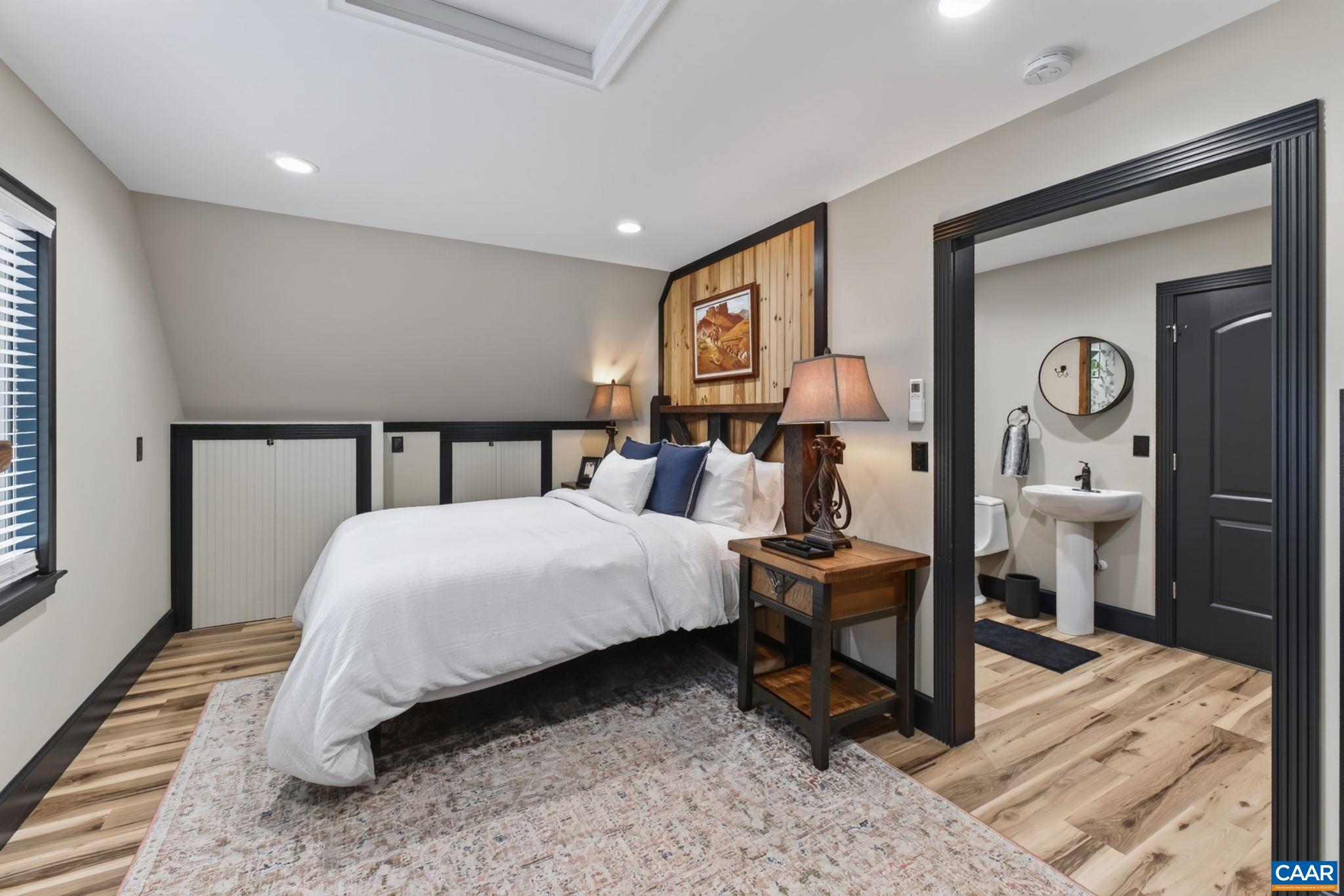 155 IVY RIDGE RD, CHARLOTTESVILLE, Virginia 22901, 5 Bedrooms Bedrooms, ,3 BathroomsBathrooms,Residential,155 IVY RIDGE RD,680719 MLS # 680719