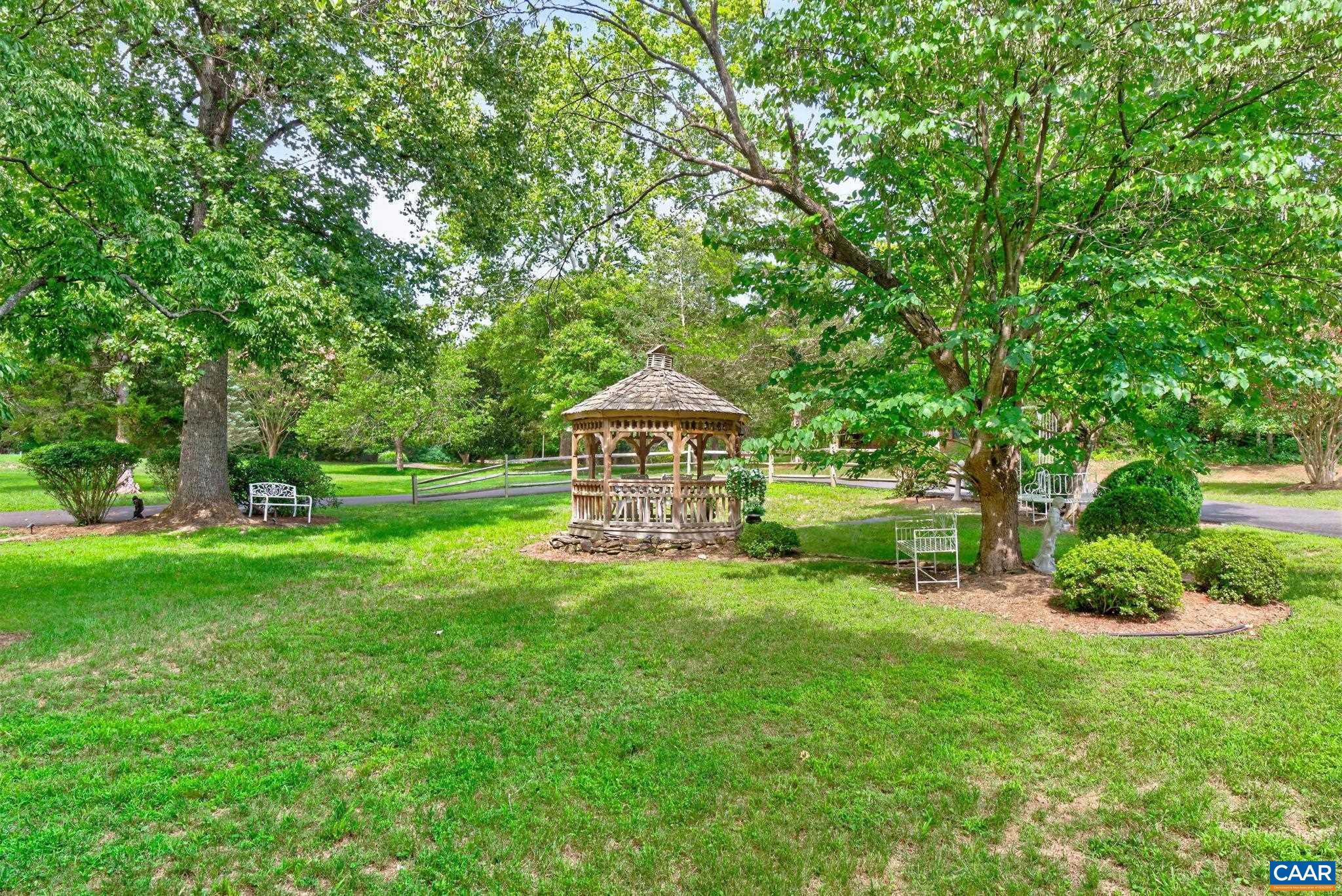 155 IVY RIDGE RD, CHARLOTTESVILLE, Virginia 22901, 5 Bedrooms Bedrooms, ,3 BathroomsBathrooms,Residential,155 IVY RIDGE RD,680719 MLS # 680719