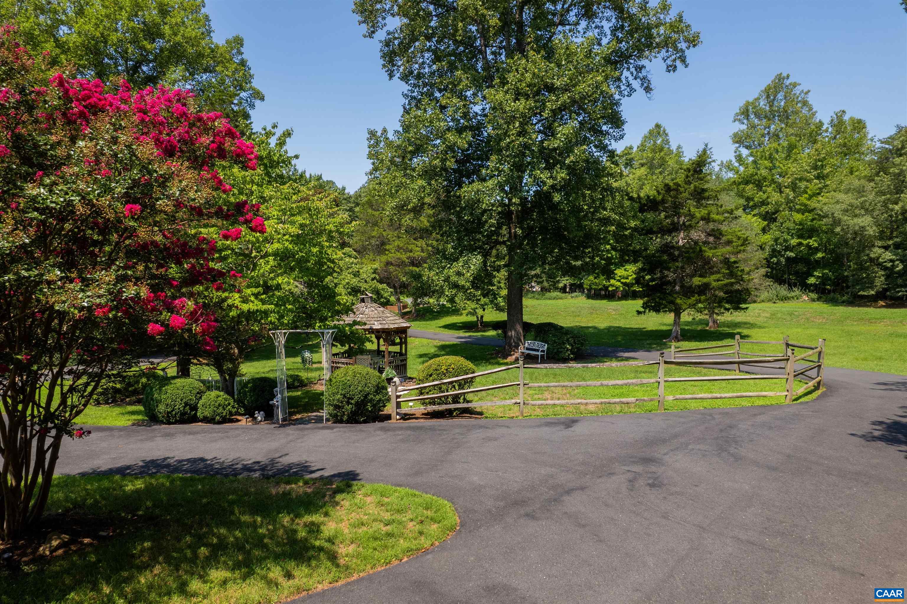 155 IVY RIDGE RD, CHARLOTTESVILLE, Virginia 22901, 5 Bedrooms Bedrooms, ,3 BathroomsBathrooms,Residential,155 IVY RIDGE RD,680719 MLS # 680719