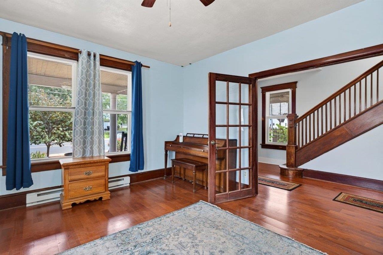 205 DINKEL AVE, BRIDGEWATER, Virginia 22812, 4 Bedrooms Bedrooms, ,2 BathroomsBathrooms,Residential,205 DINKEL AVE,680720 MLS # 680720 205 DINKEL AVE, BRIDGEWATER, Virginia 22812, 4 Bedrooms Bedrooms, ,2 BathroomsBathrooms,Residential,205 DINKEL AVE,680720 MLS # 680720