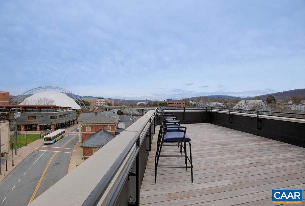 550 WATER ST, CHARLOTTESVILLE, Virginia 22902, 3 Bedrooms Bedrooms, ,3 BathroomsBathrooms,Residential,550 WATER ST,680725 MLS # 680725