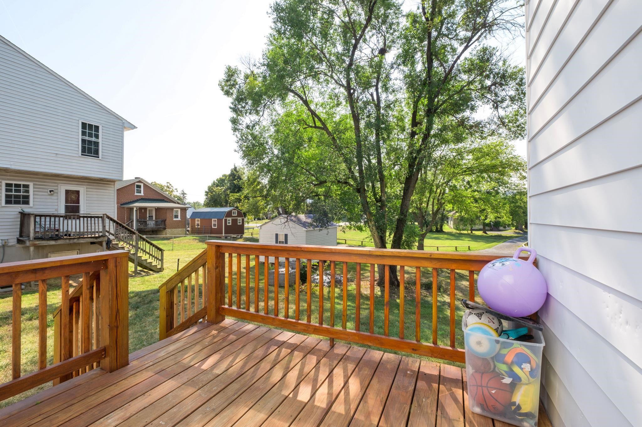 444 FLORENCE AVE, WAYNESBORO, Virginia 22980, 3 Bedrooms Bedrooms, ,2 BathroomsBathrooms,Residential,The Florence Cape,444 FLORENCE AVE,680727 MLS # 680727 444 FLORENCE AVE, WAYNESBORO, Virginia 22980, 3 Bedrooms Bedrooms, ,2 BathroomsBathrooms,Residential,The Florence Cape,444 FLORENCE AVE,680727 MLS # 680727
