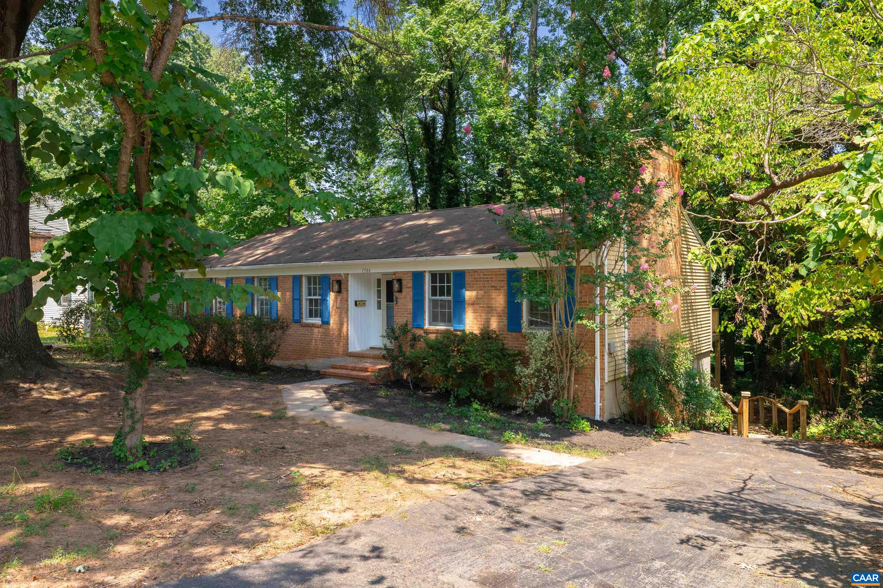 1506 TRAILRIDGE RD, CHARLOTTESVILLE, Virginia 22903, 5 Bedrooms Bedrooms, ,3 BathroomsBathrooms,Residential,1506 TRAILRIDGE RD,680729 MLS # 680729 1506 TRAILRIDGE RD, CHARLOTTESVILLE, Virginia 22903, 5 Bedrooms Bedrooms, ,3 BathroomsBathrooms,Residential,1506 TRAILRIDGE RD,680729 MLS # 680729