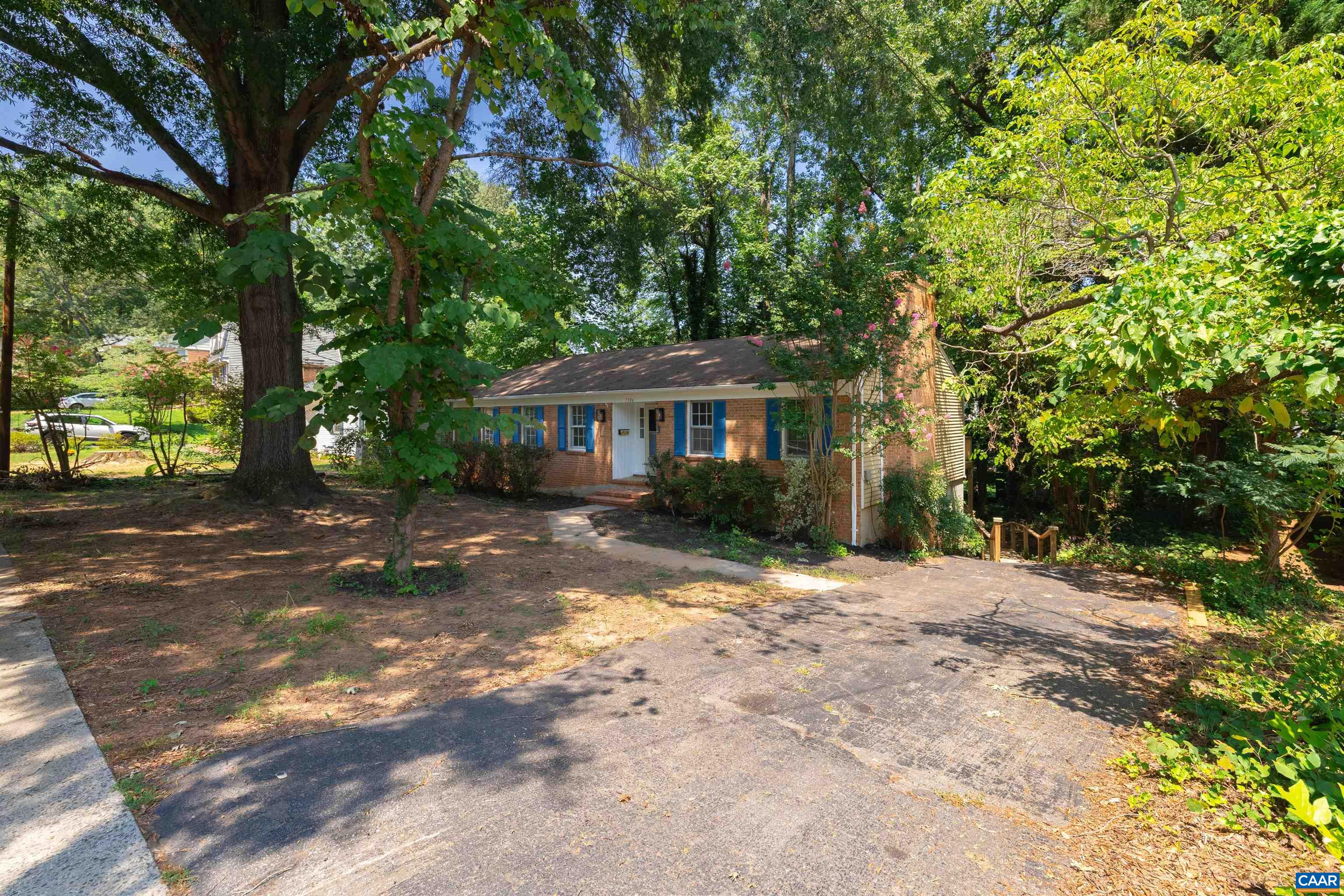 1506 TRAILRIDGE RD, CHARLOTTESVILLE, Virginia 22903, 5 Bedrooms Bedrooms, ,3 BathroomsBathrooms,Residential,1506 TRAILRIDGE RD,680729 MLS # 680729 1506 TRAILRIDGE RD, CHARLOTTESVILLE, Virginia 22903, 5 Bedrooms Bedrooms, ,3 BathroomsBathrooms,Residential,1506 TRAILRIDGE RD,680729 MLS # 680729