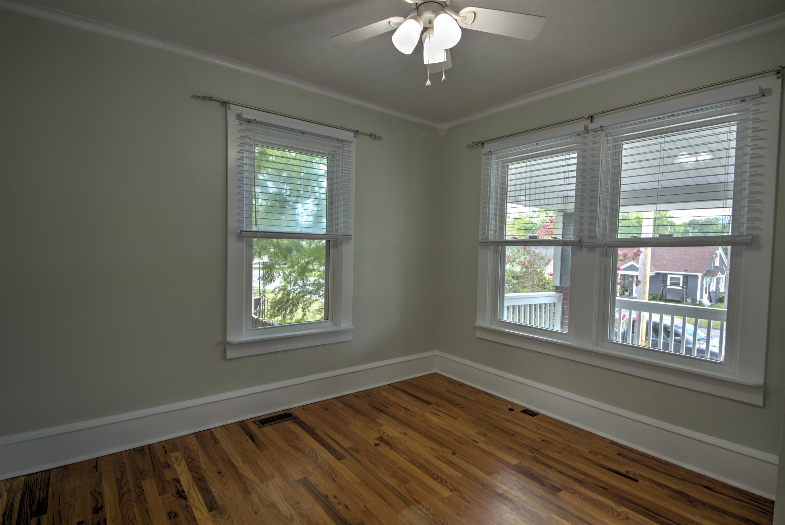 641 KING AVE, WAYNESBORO, Virginia 22980, 3 Bedrooms Bedrooms, ,1 BathroomBathrooms,Residential,641 KING AVE,680732 MLS # 680732 641 KING AVE, WAYNESBORO, Virginia 22980, 3 Bedrooms Bedrooms, ,1 BathroomBathrooms,Residential,641 KING AVE,680732 MLS # 680732