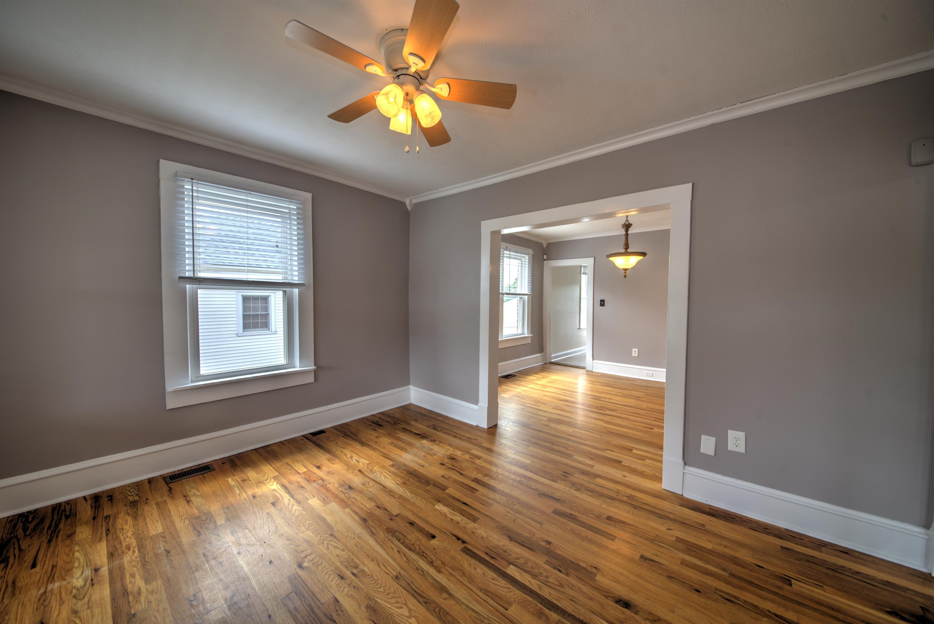 641 KING AVE, WAYNESBORO, Virginia 22980, 3 Bedrooms Bedrooms, ,1 BathroomBathrooms,Residential,641 KING AVE,680732 MLS # 680732 641 KING AVE, WAYNESBORO, Virginia 22980, 3 Bedrooms Bedrooms, ,1 BathroomBathrooms,Residential,641 KING AVE,680732 MLS # 680732