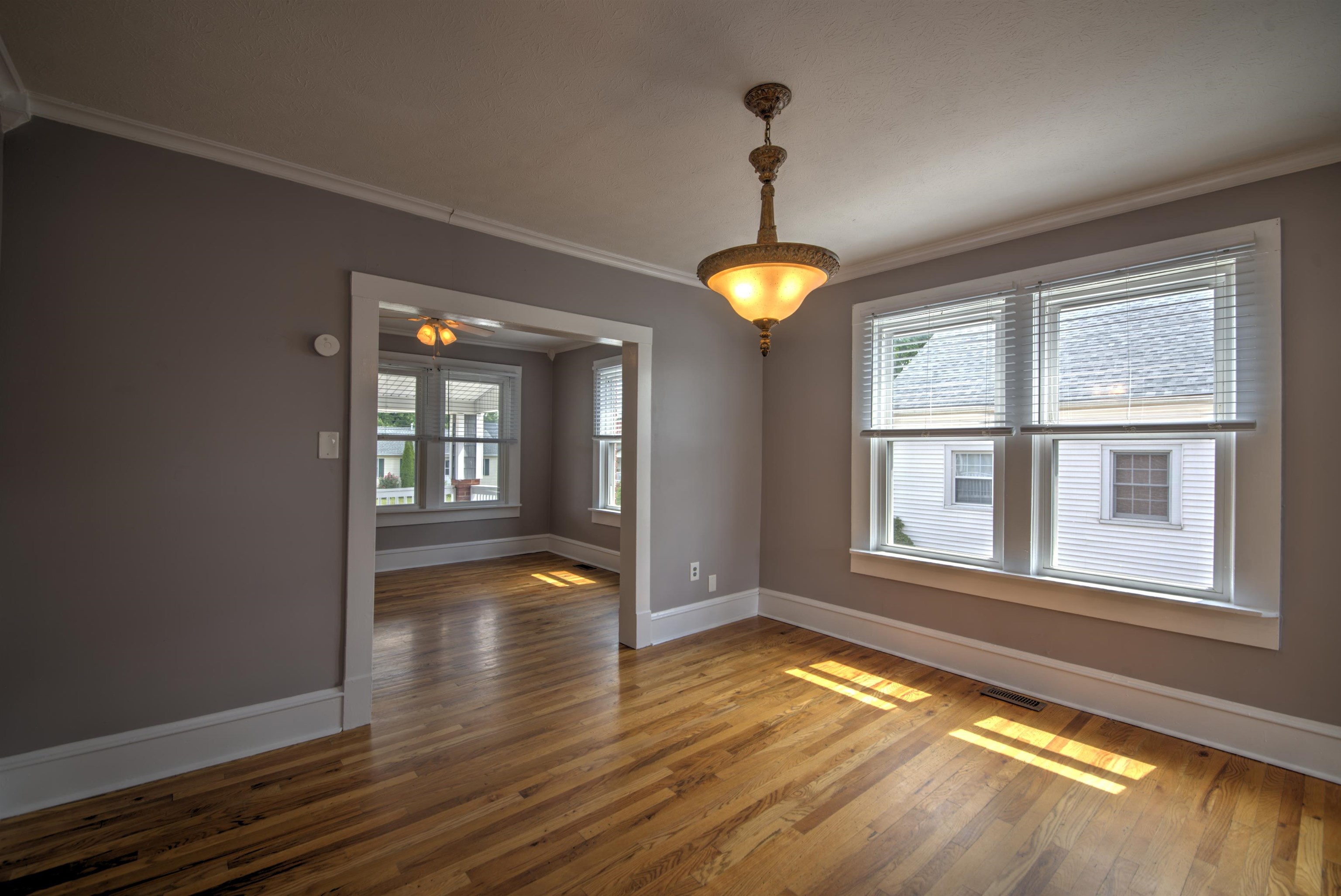 641 KING AVE, WAYNESBORO, Virginia 22980, 3 Bedrooms Bedrooms, ,1 BathroomBathrooms,Residential,641 KING AVE,680732 MLS # 680732 641 KING AVE, WAYNESBORO, Virginia 22980, 3 Bedrooms Bedrooms, ,1 BathroomBathrooms,Residential,641 KING AVE,680732 MLS # 680732