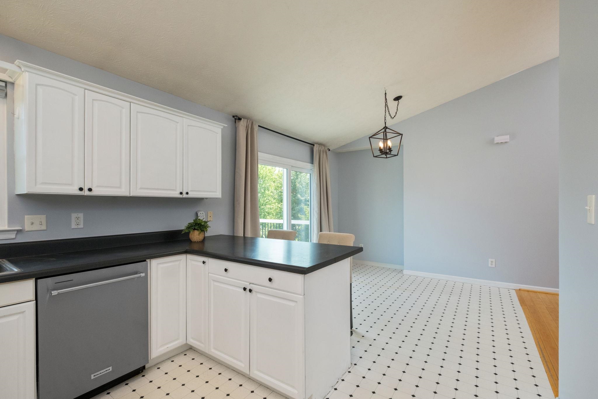 108 LONGVIEW CIR, FISHERSVILLE, Virginia 22939, 4 Bedrooms Bedrooms, ,2 BathroomsBathrooms,Residential,Longview on the Hill,108 LONGVIEW CIR,680733 MLS # 680733