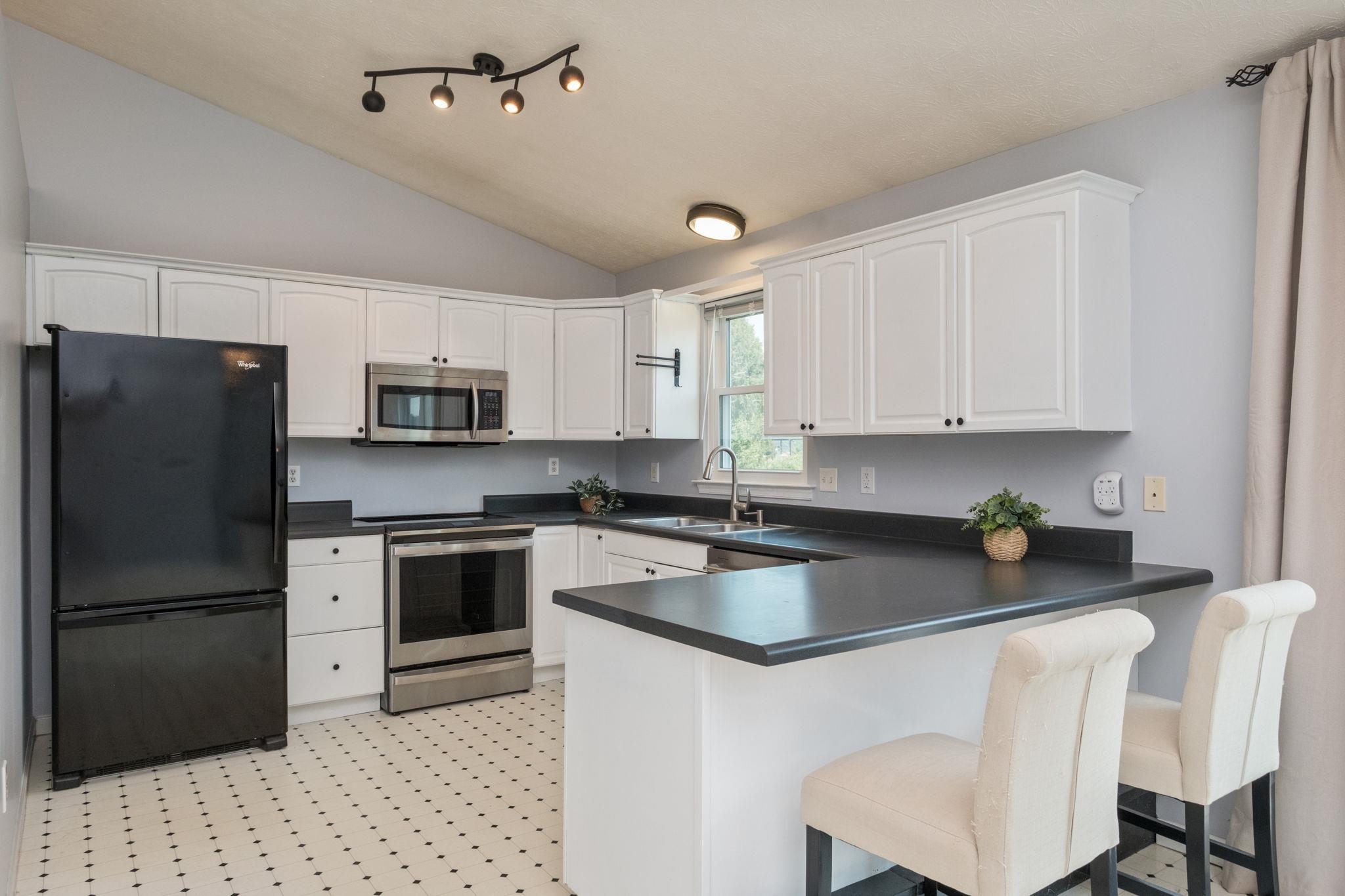 108 LONGVIEW CIR, FISHERSVILLE, Virginia 22939, 4 Bedrooms Bedrooms, ,2 BathroomsBathrooms,Residential,Longview on the Hill,108 LONGVIEW CIR,680733 MLS # 680733