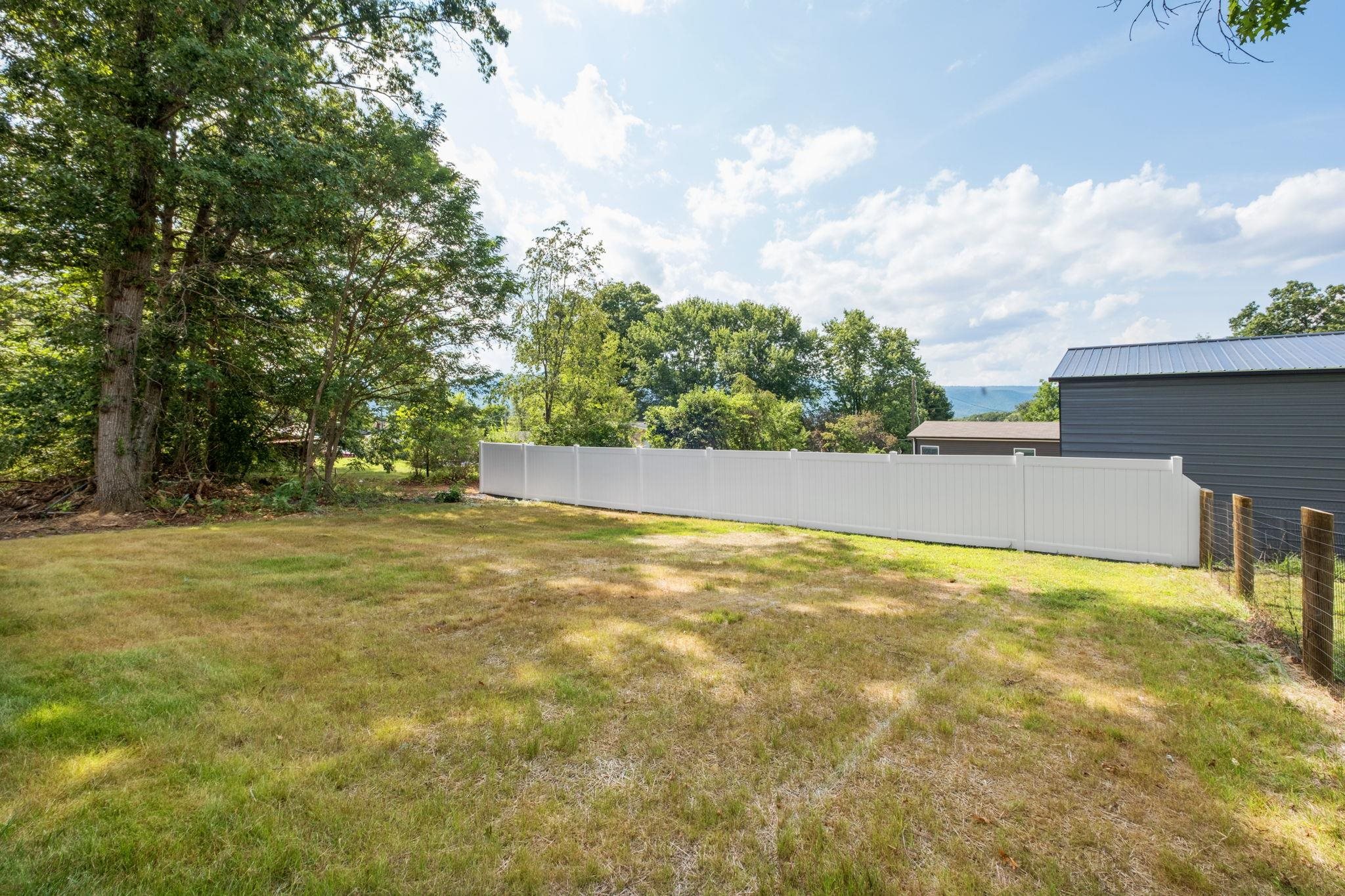 487 POCAHONTAS AVE, SHENANDOAH, Virginia 22849, 3 Bedrooms Bedrooms, ,2 BathroomsBathrooms,Residential,487 POCAHONTAS AVE,680738 MLS # 680738 487 POCAHONTAS AVE, SHENANDOAH, Virginia 22849, 3 Bedrooms Bedrooms, ,2 BathroomsBathrooms,Residential,487 POCAHONTAS AVE,680738 MLS # 680738