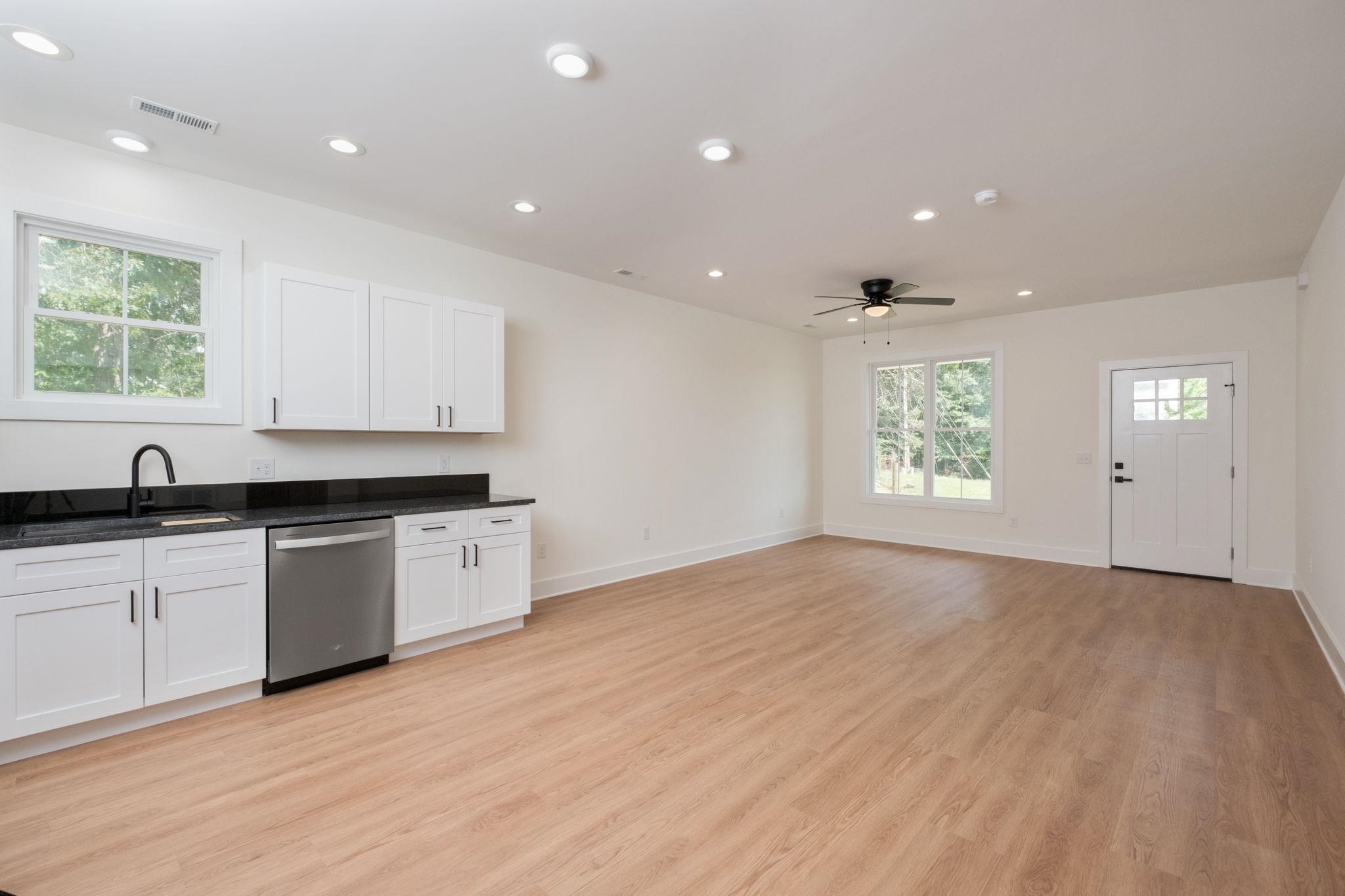 487 POCAHONTAS AVE, SHENANDOAH, Virginia 22849, 3 Bedrooms Bedrooms, ,2 BathroomsBathrooms,Residential,487 POCAHONTAS AVE,680738 MLS # 680738 487 POCAHONTAS AVE, SHENANDOAH, Virginia 22849, 3 Bedrooms Bedrooms, ,2 BathroomsBathrooms,Residential,487 POCAHONTAS AVE,680738 MLS # 680738