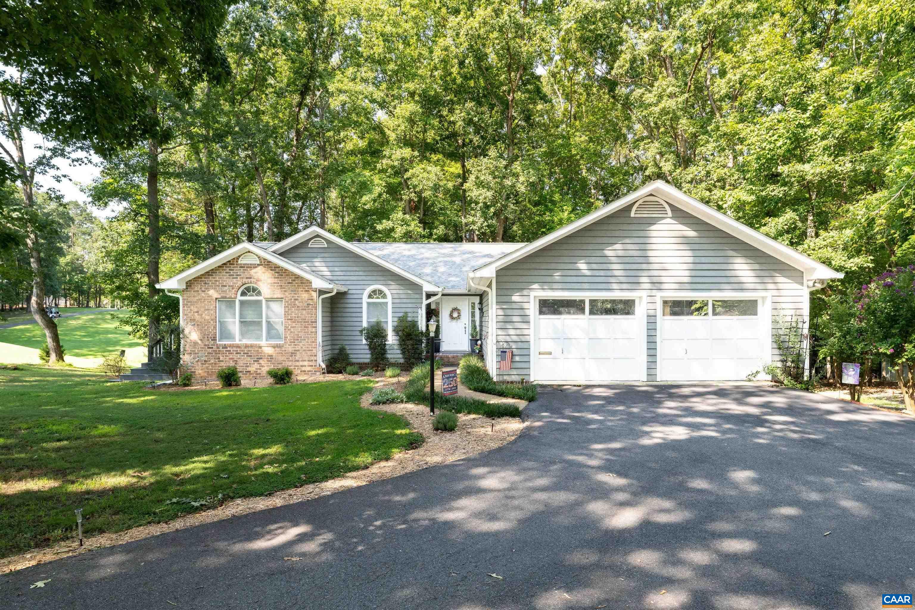 195 JEFFERSON DR, PALMYRA, Virginia 22963, 5 Bedrooms Bedrooms, ,3 BathroomsBathrooms,Residential,195 JEFFERSON DR,680739 MLS # 680739