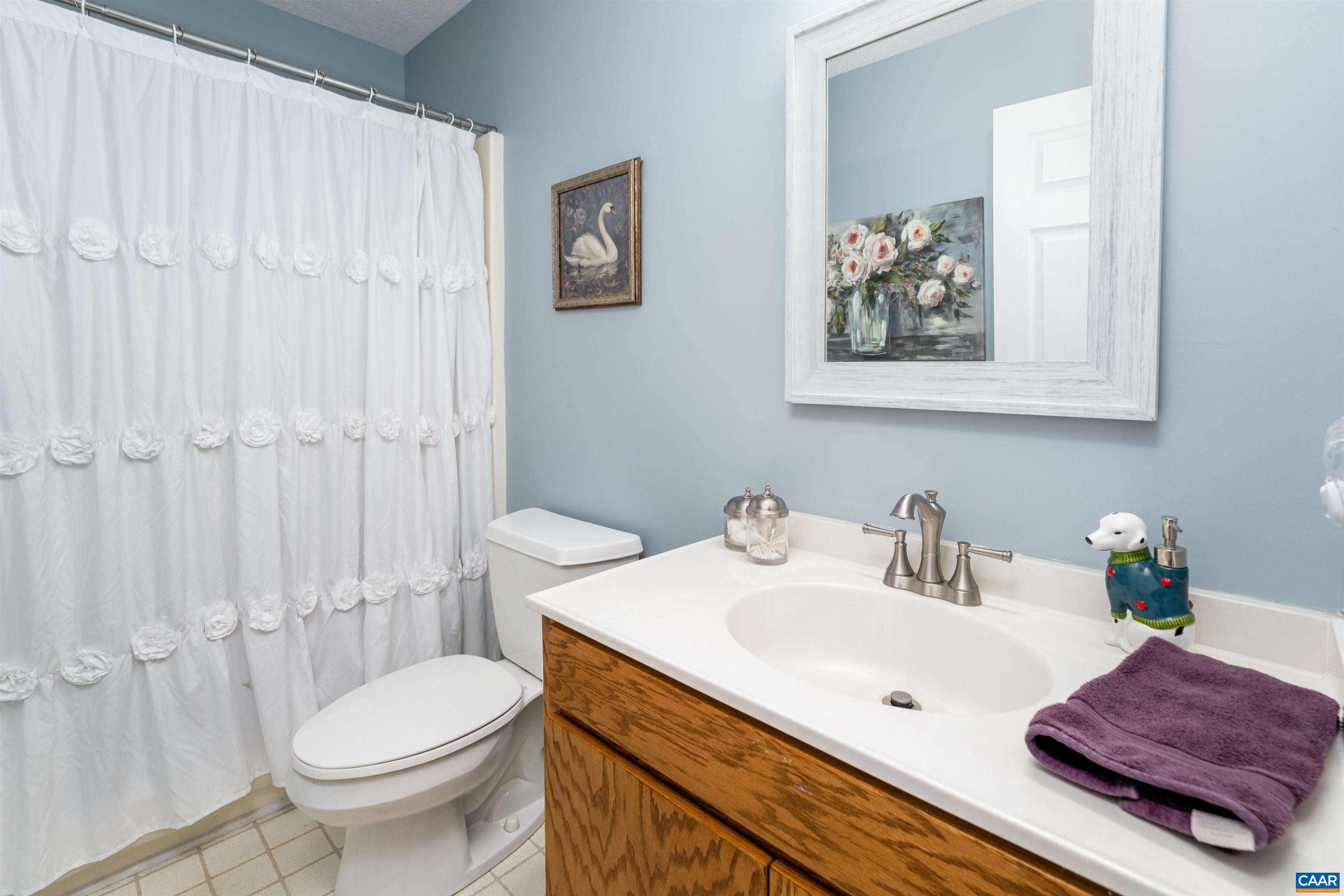 195 JEFFERSON DR, PALMYRA, Virginia 22963, 5 Bedrooms Bedrooms, ,3 BathroomsBathrooms,Residential,195 JEFFERSON DR,680739 MLS # 680739 195 JEFFERSON DR, PALMYRA, Virginia 22963, 5 Bedrooms Bedrooms, ,3 BathroomsBathrooms,Residential,195 JEFFERSON DR,680739 MLS # 680739