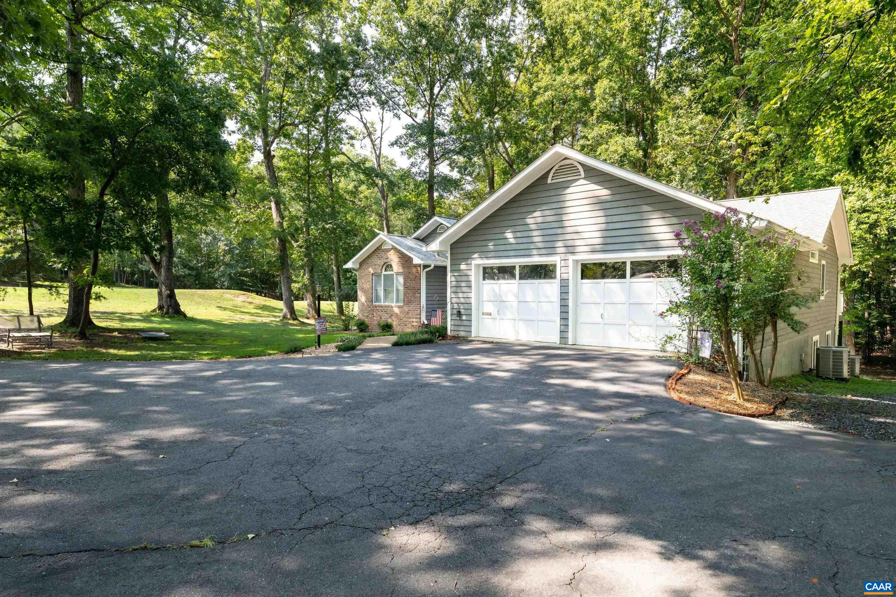 195 JEFFERSON DR, PALMYRA, Virginia 22963, 5 Bedrooms Bedrooms, ,3 BathroomsBathrooms,Residential,195 JEFFERSON DR,680739 MLS # 680739 195 JEFFERSON DR, PALMYRA, Virginia 22963, 5 Bedrooms Bedrooms, ,3 BathroomsBathrooms,Residential,195 JEFFERSON DR,680739 MLS # 680739
