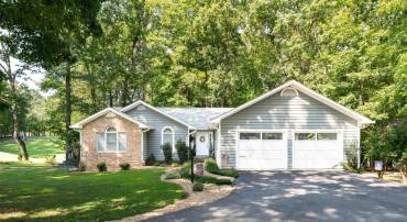 195 JEFFERSON DR, PALMYRA, Virginia 22963, 5 Bedrooms Bedrooms, ,3 BathroomsBathrooms,Residential,195 JEFFERSON DR,680739 MLS # 680739