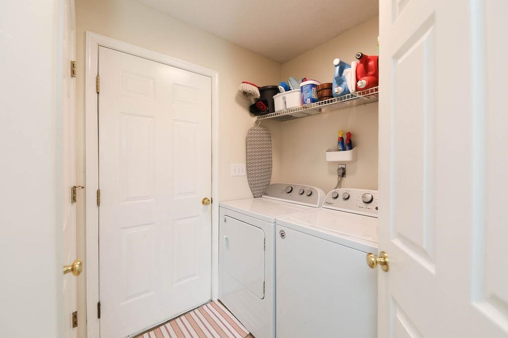 18 LONG BOW RD, WAYNESBORO, Virginia 22980, 3 Bedrooms Bedrooms, ,2 BathroomsBathrooms,Residential,18 LONG BOW RD,680741 MLS # 680741