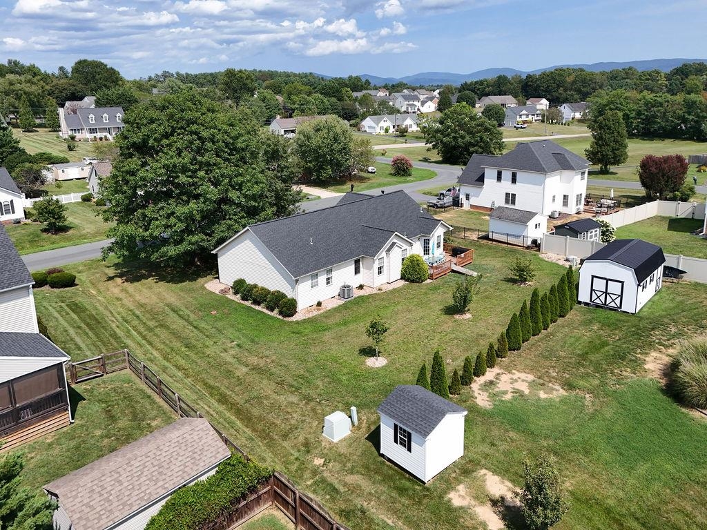 18 LONG BOW RD, WAYNESBORO, Virginia 22980, 3 Bedrooms Bedrooms, ,2 BathroomsBathrooms,Residential,18 LONG BOW RD,680741 MLS # 680741