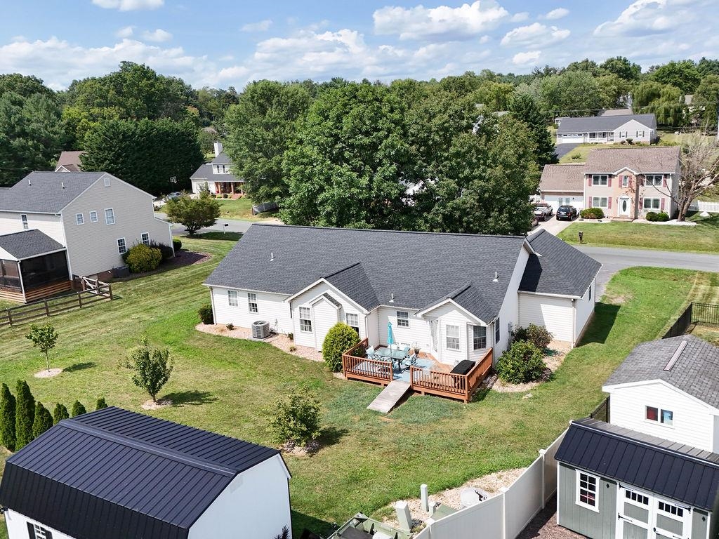 18 LONG BOW RD, WAYNESBORO, Virginia 22980, 3 Bedrooms Bedrooms, ,2 BathroomsBathrooms,Residential,18 LONG BOW RD,680741 MLS # 680741