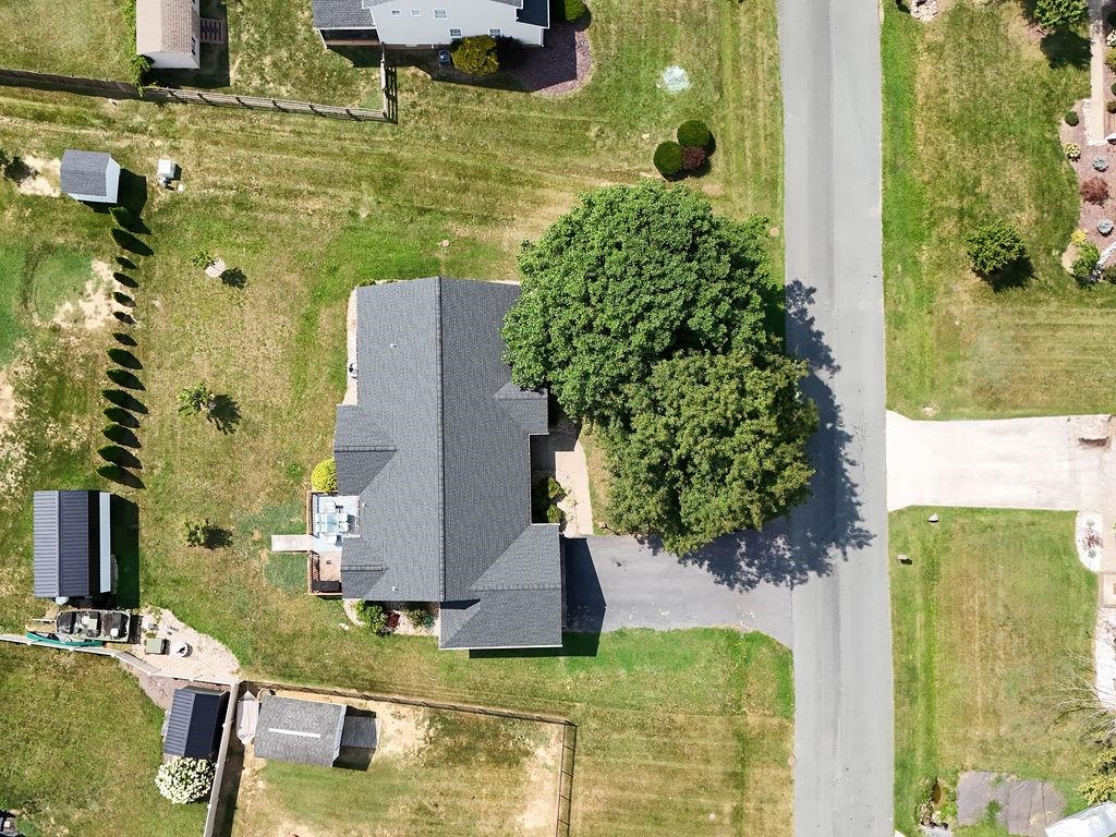 18 LONG BOW RD, WAYNESBORO, Virginia 22980, 3 Bedrooms Bedrooms, ,2 BathroomsBathrooms,Residential,18 LONG BOW RD,680741 MLS # 680741