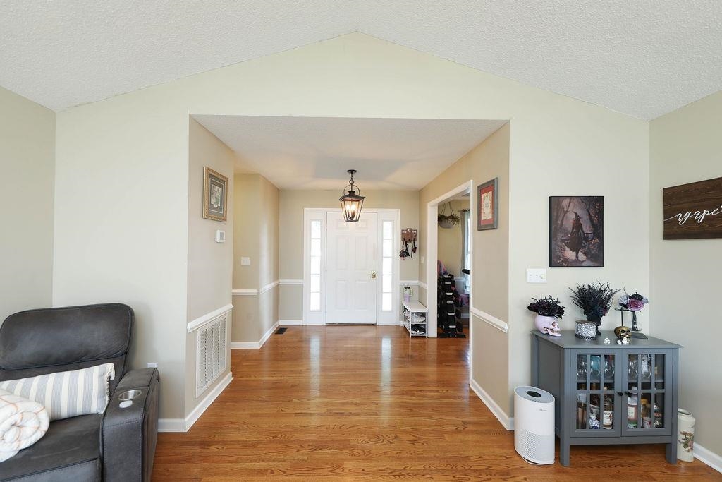 18 LONG BOW RD, WAYNESBORO, Virginia 22980, 3 Bedrooms Bedrooms, ,2 BathroomsBathrooms,Residential,18 LONG BOW RD,680741 MLS # 680741