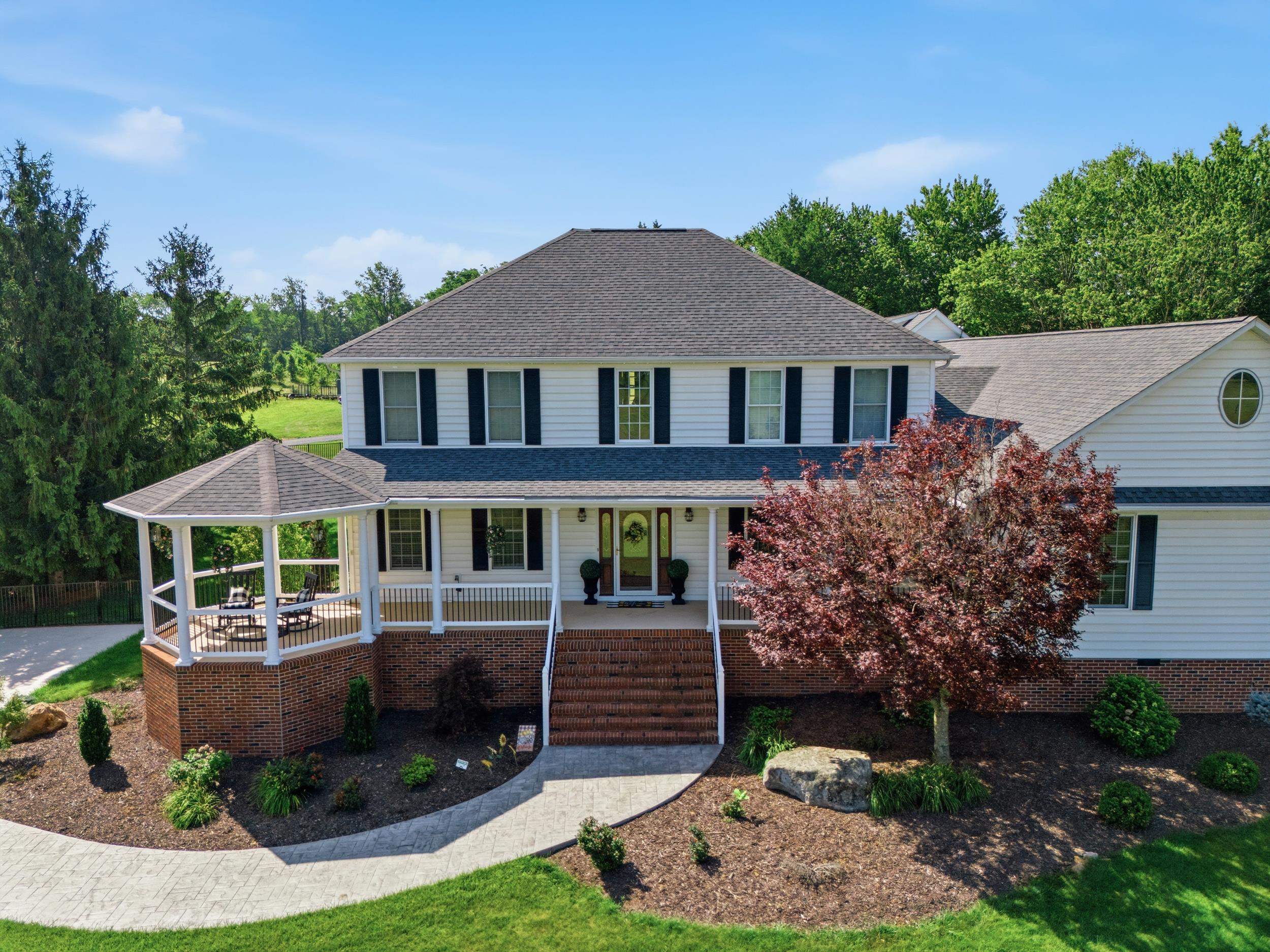 572 AUGUSTA FARMS RD, WAYNESBORO, Virginia 22980, 5 Bedrooms Bedrooms, ,3 BathroomsBathrooms,Residential,572 AUGUSTA FARMS RD,680743 MLS # 680743 572 AUGUSTA FARMS RD, WAYNESBORO, Virginia 22980, 5 Bedrooms Bedrooms, ,3 BathroomsBathrooms,Residential,572 AUGUSTA FARMS RD,680743 MLS # 680743