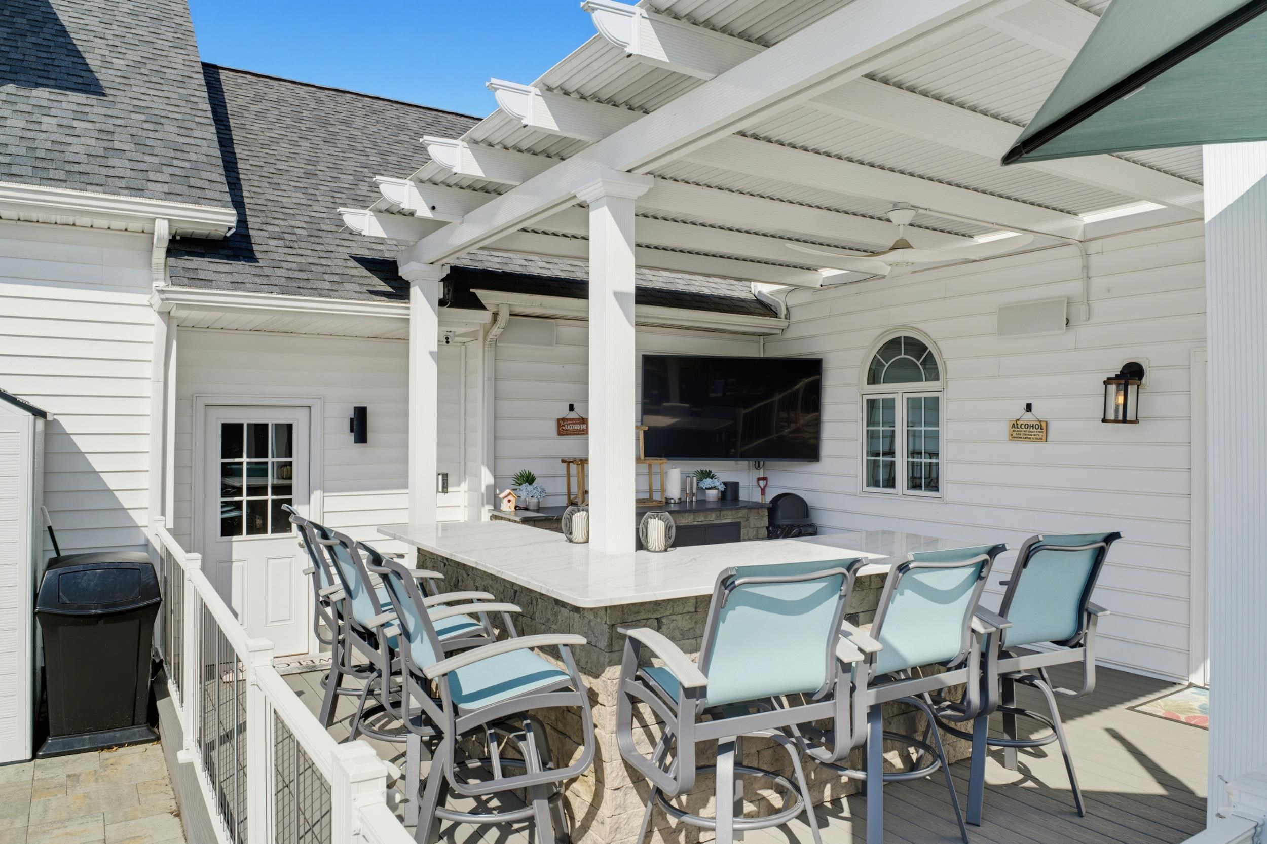 572 AUGUSTA FARMS RD, WAYNESBORO, Virginia 22980, 5 Bedrooms Bedrooms, ,3 BathroomsBathrooms,Residential,572 AUGUSTA FARMS RD,680743 MLS # 680743 572 AUGUSTA FARMS RD, WAYNESBORO, Virginia 22980, 5 Bedrooms Bedrooms, ,3 BathroomsBathrooms,Residential,572 AUGUSTA FARMS RD,680743 MLS # 680743